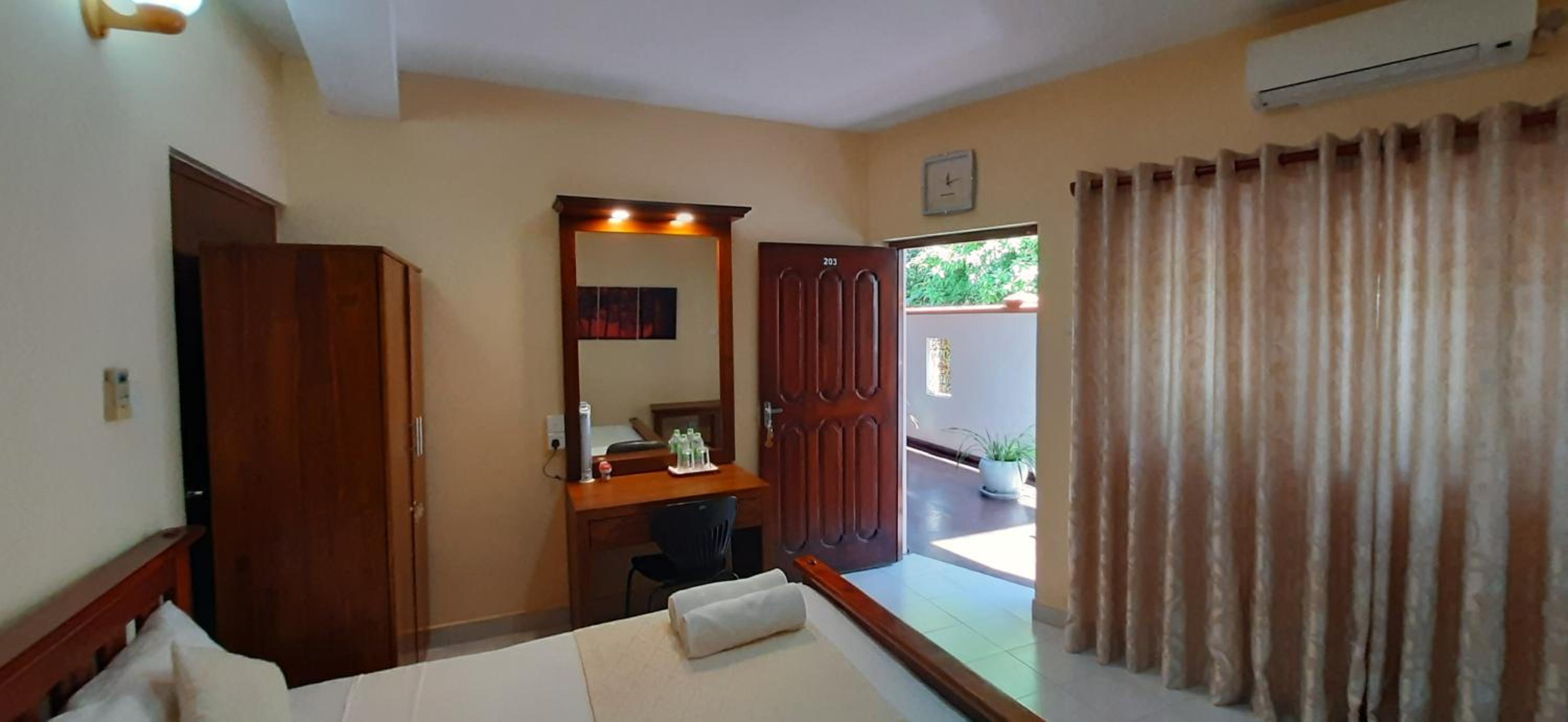 Deluxe Double Room photo 3