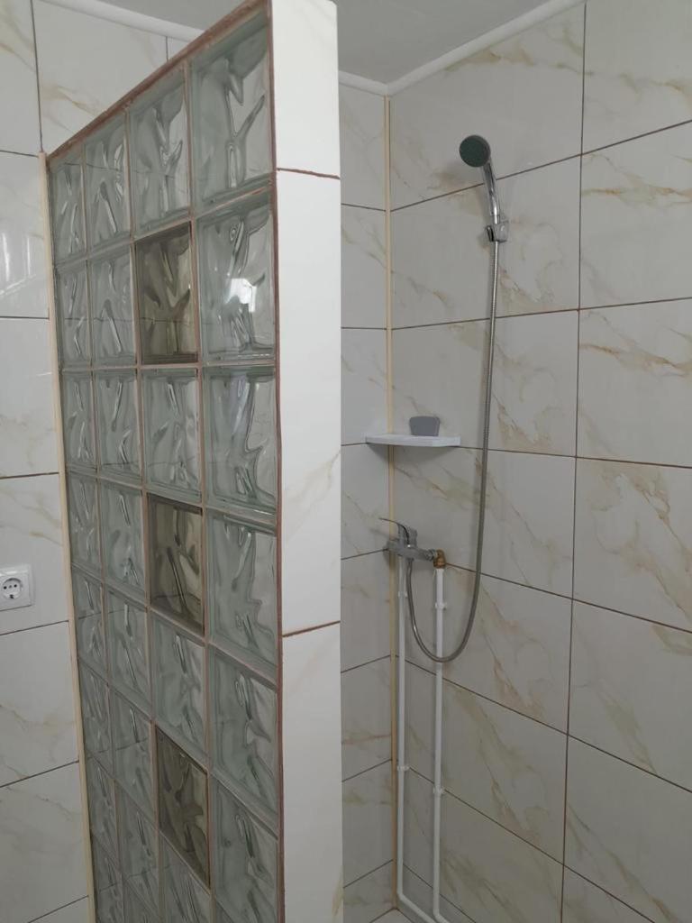 Double Room with Extra Bed - Photo 5