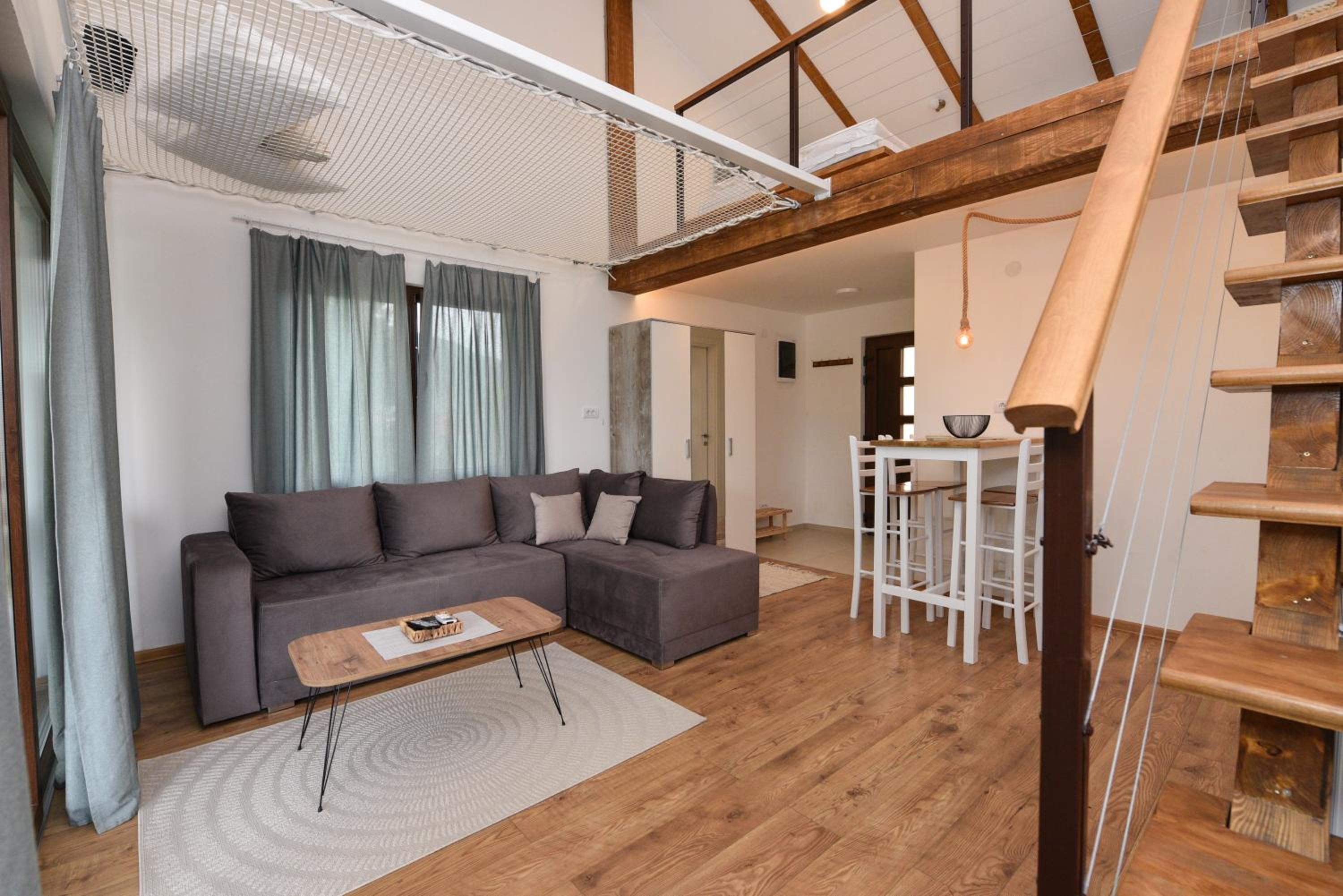 One-Bedroom House photo 3