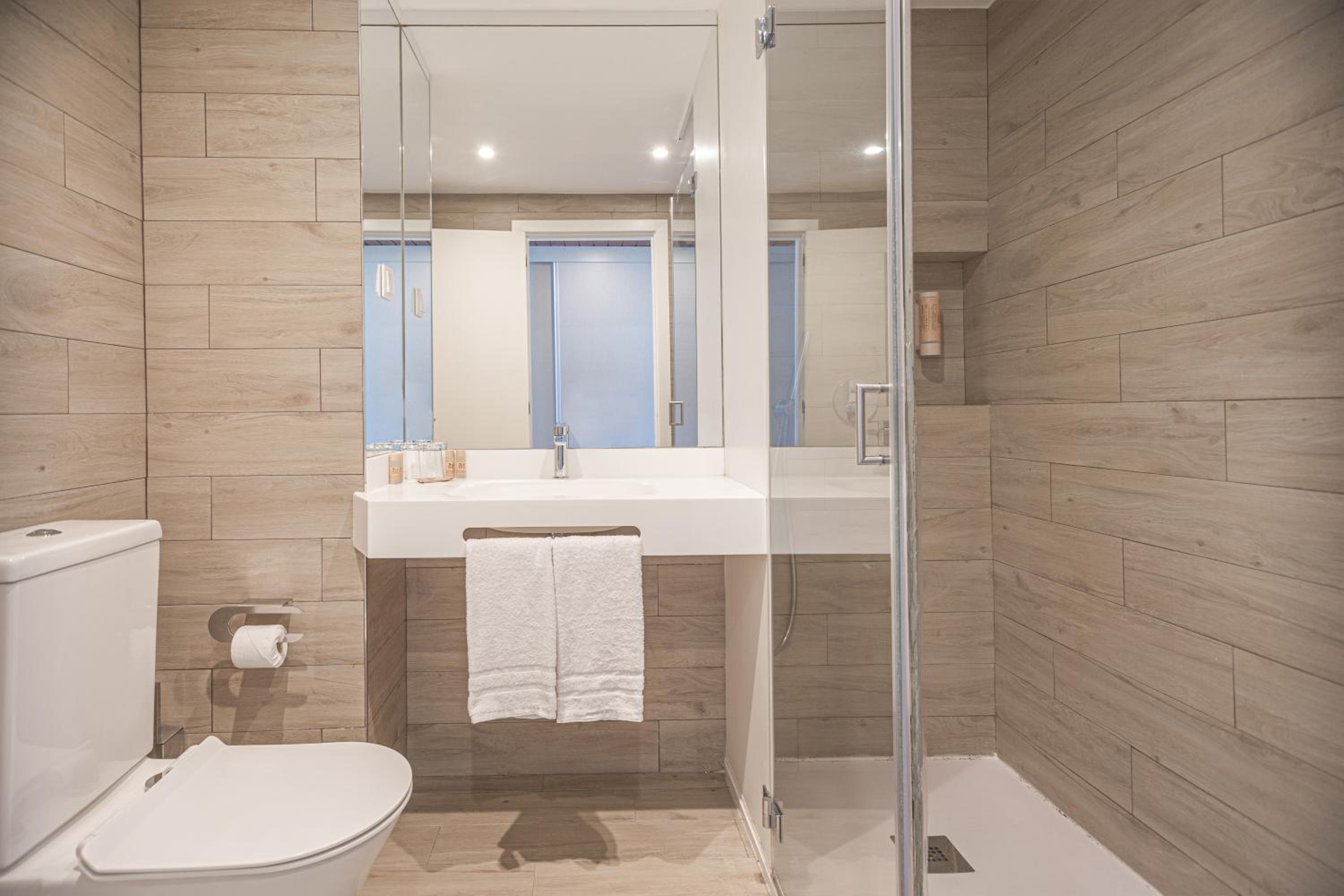 Guincho Room with Sea View - Photo 4