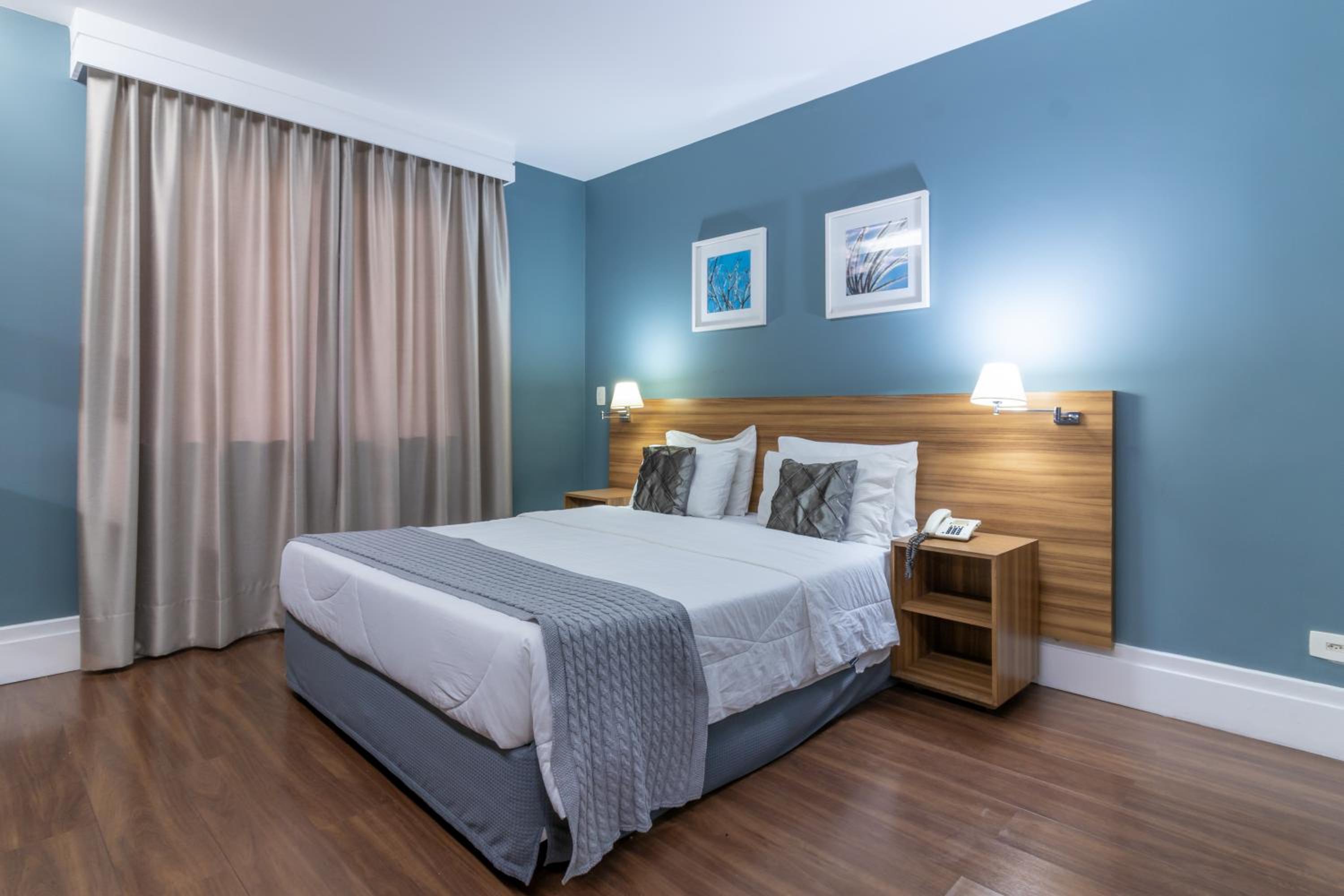 Superior Suite - Photo 5