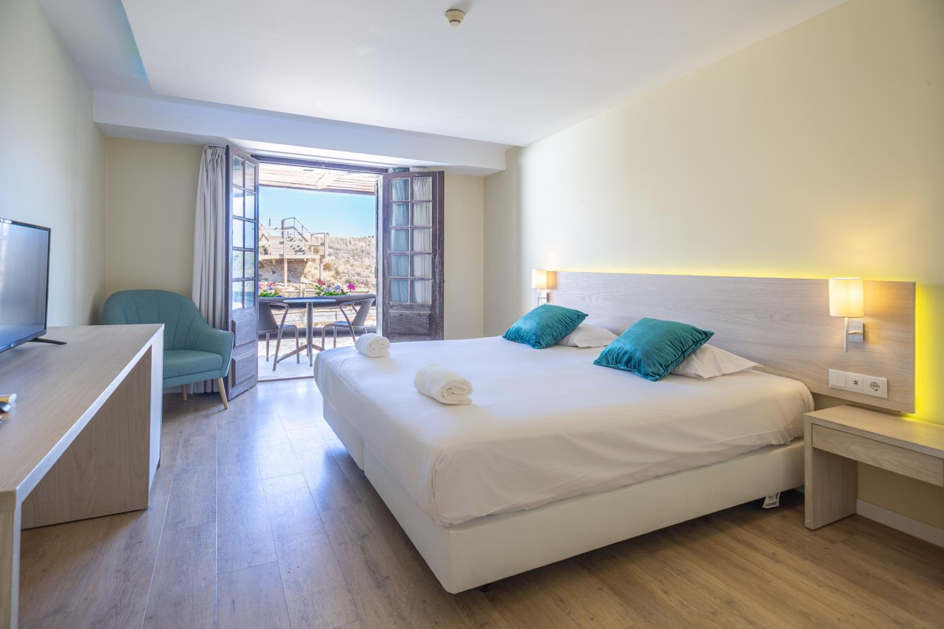 Guincho Room with Dune View - Photo 4