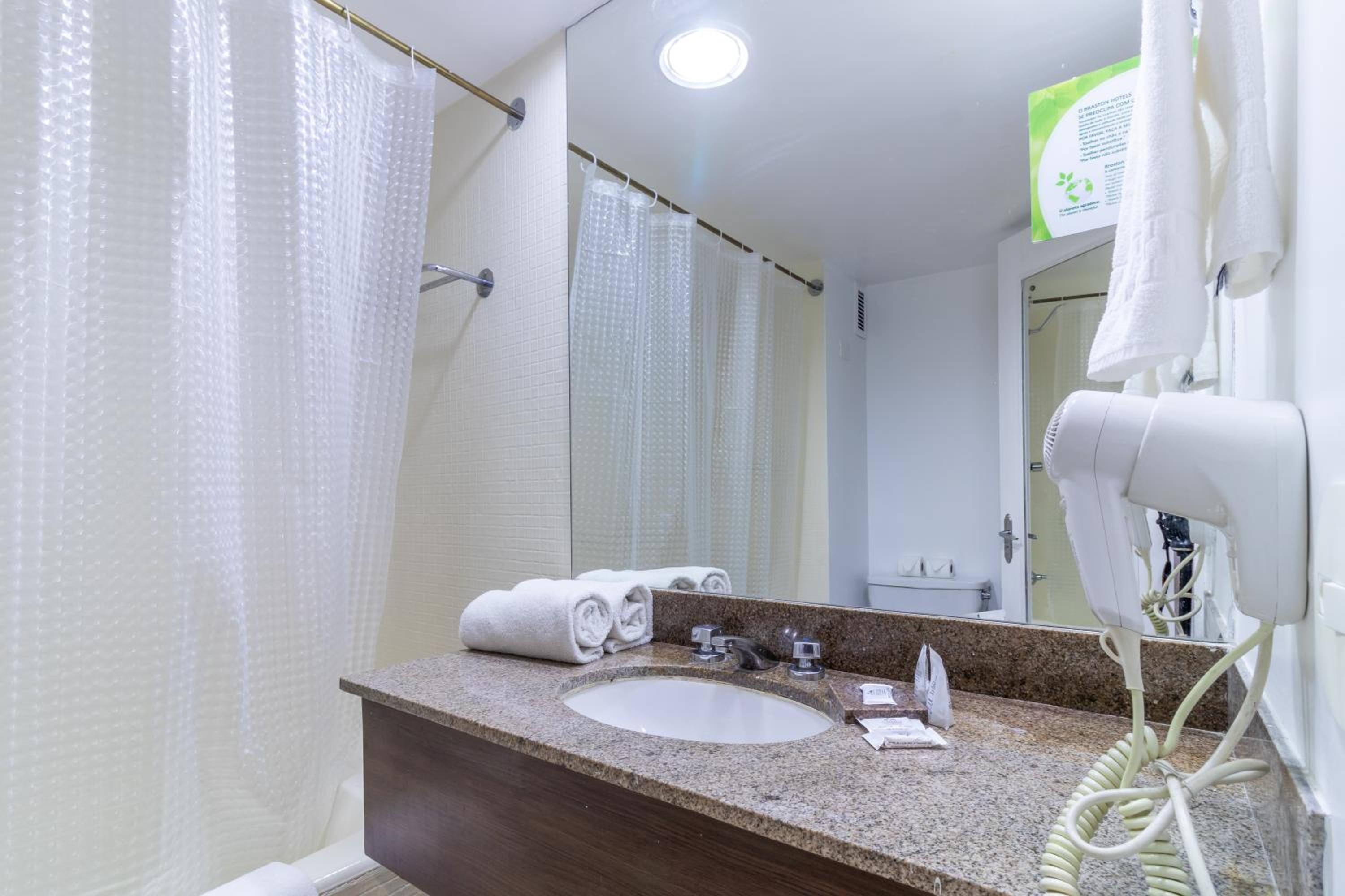 Standard Double Room - Photo 6