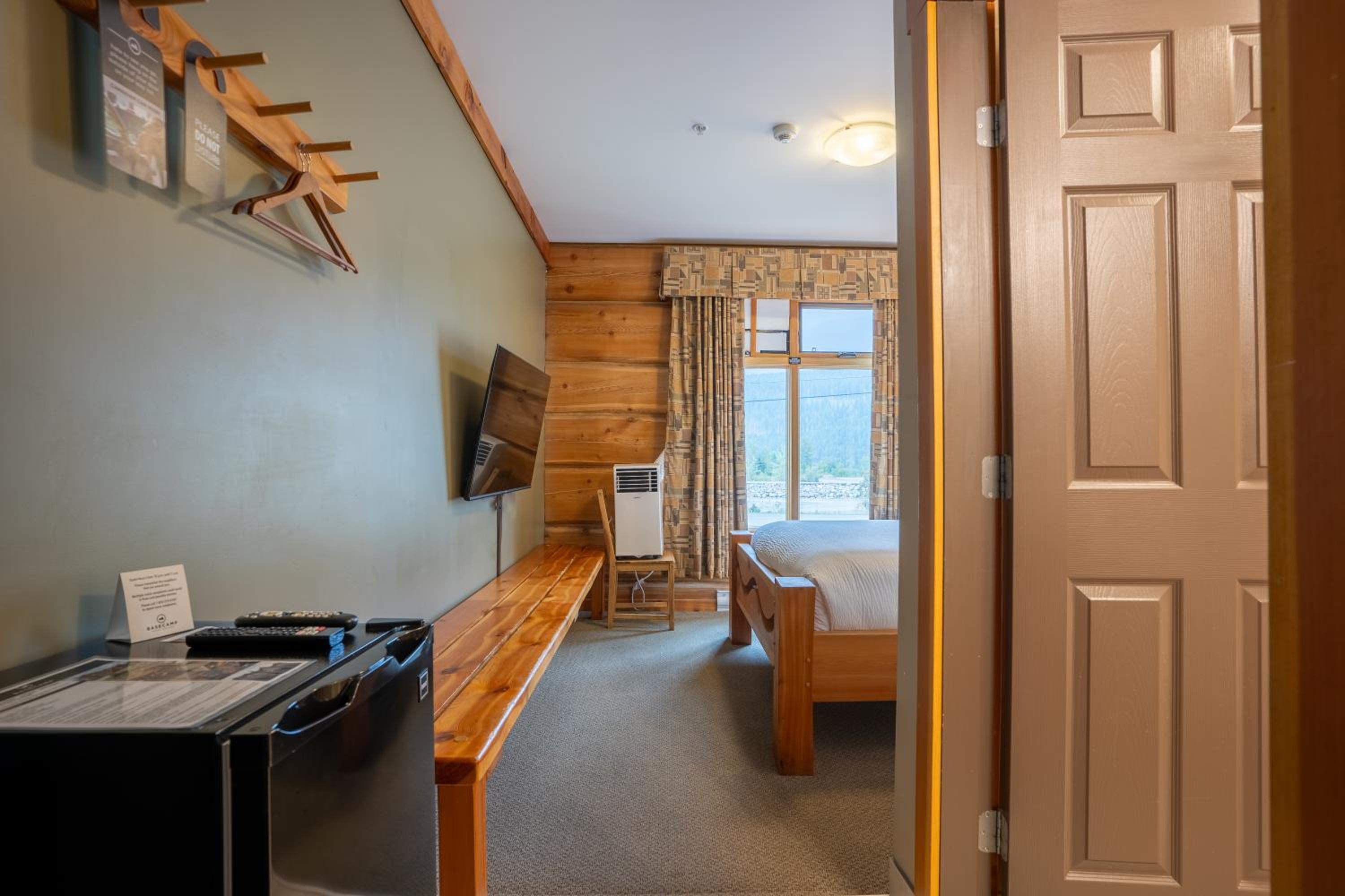 Queen Room photo 3