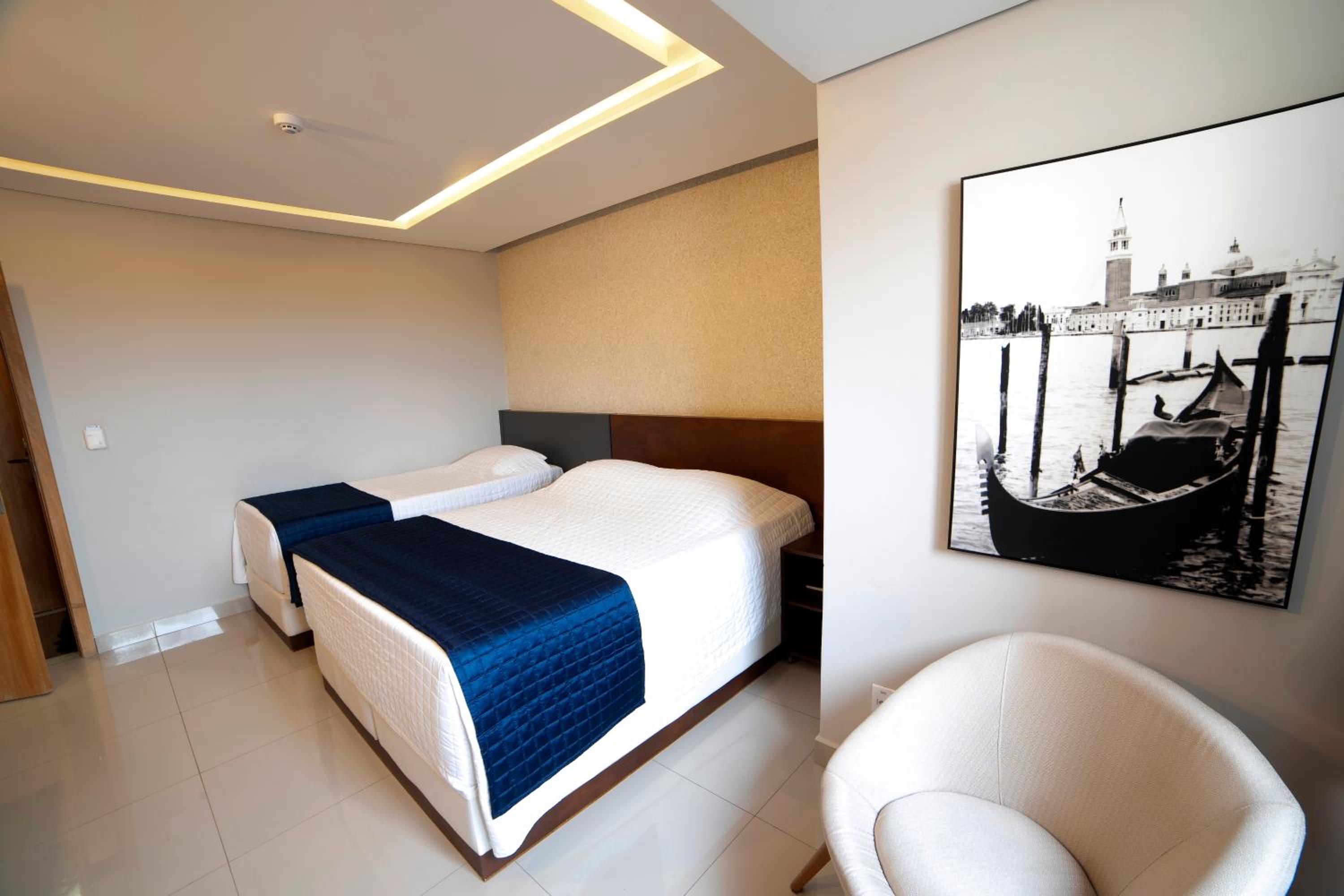 Triple Room photo 2