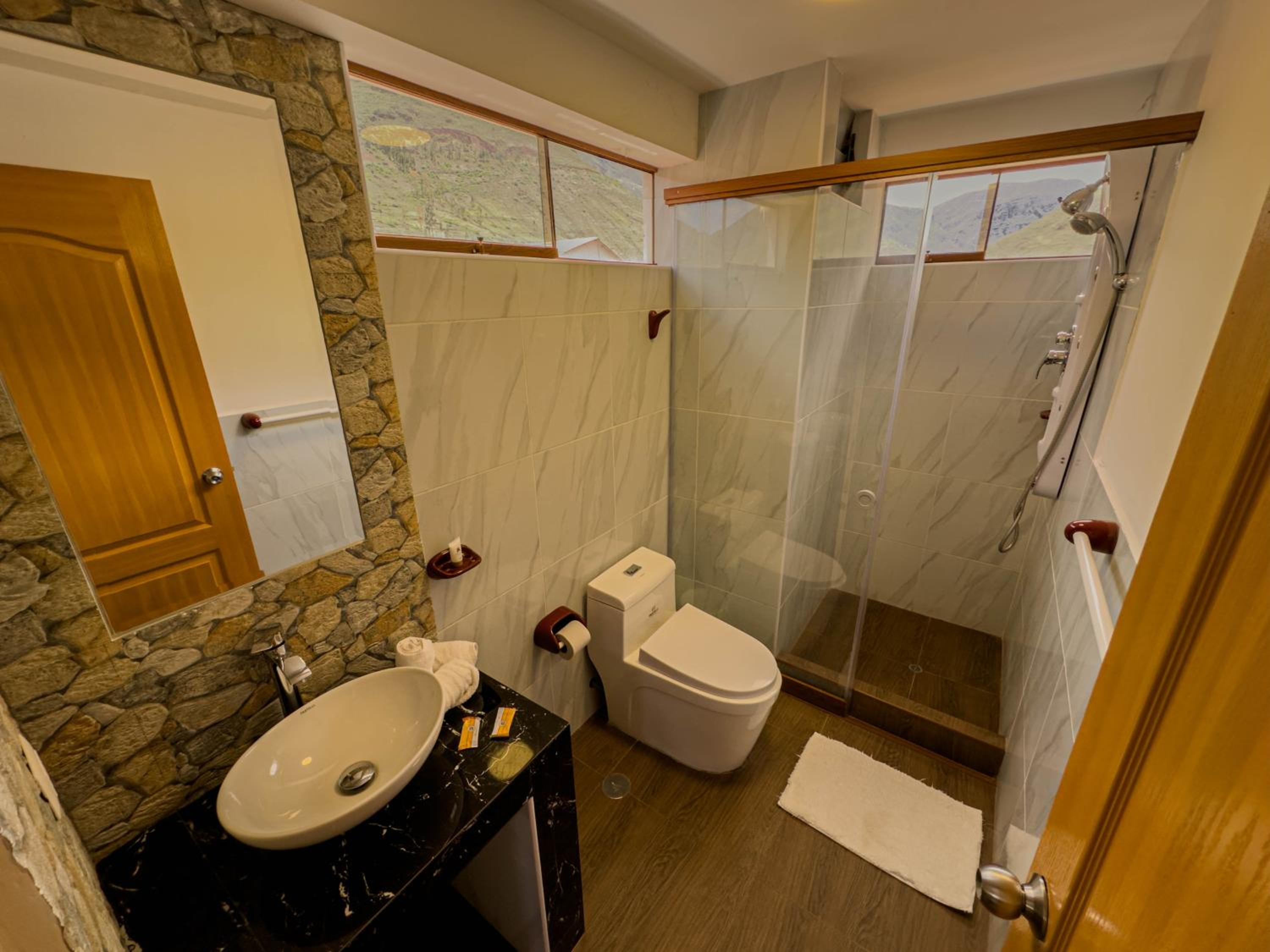 One-Bedroom Apartment - Disability Access & Ground Floor photo 3