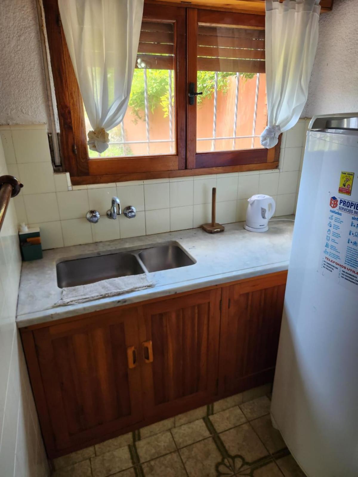 One-Bedroom House photo 3