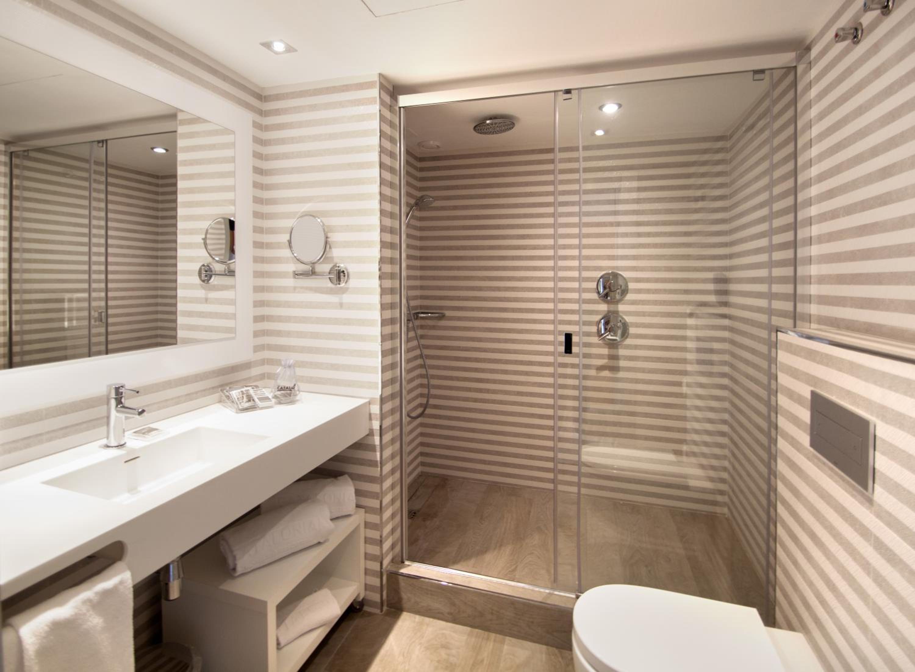 Junior Suite with Private Pool and Sea View - Photo 2
