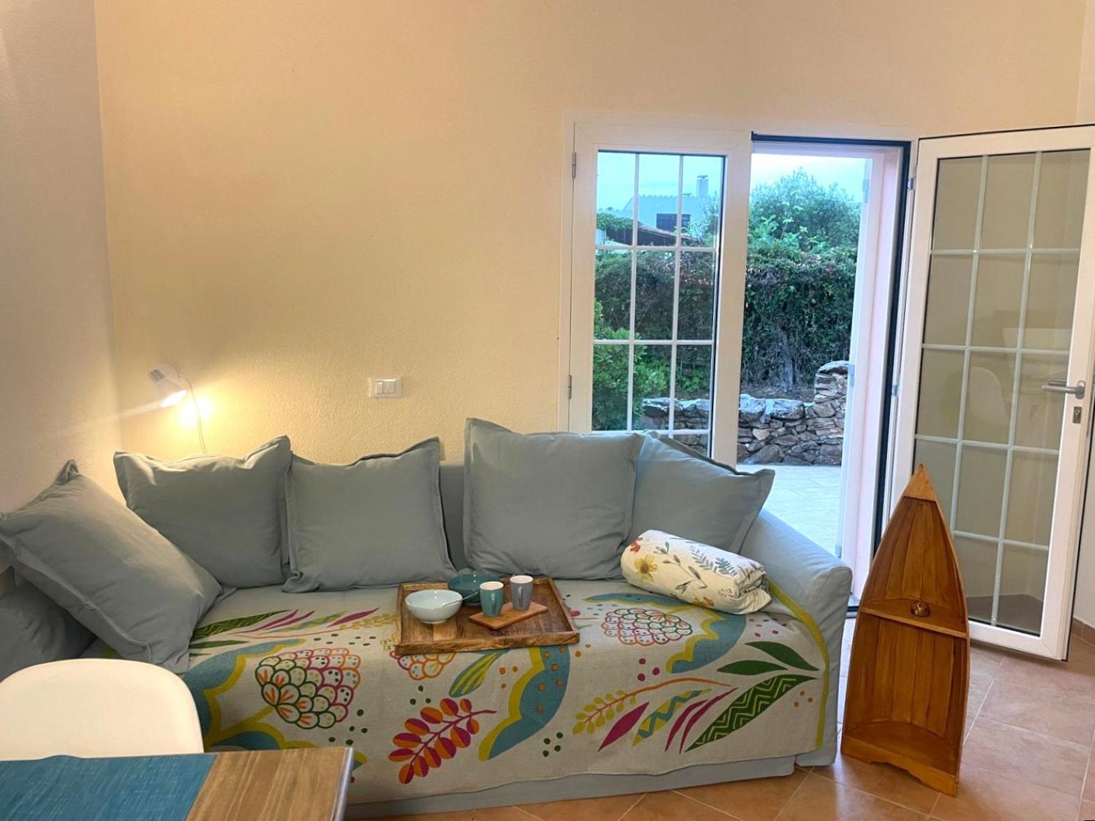 Apartment With Garden View photo 1