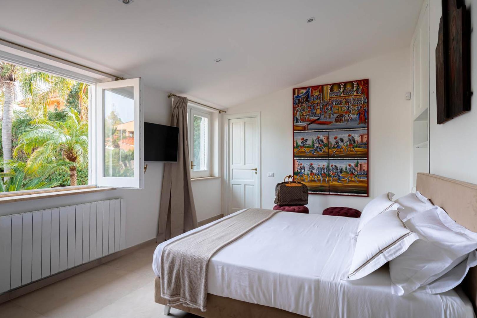 Deluxe Junior Suite