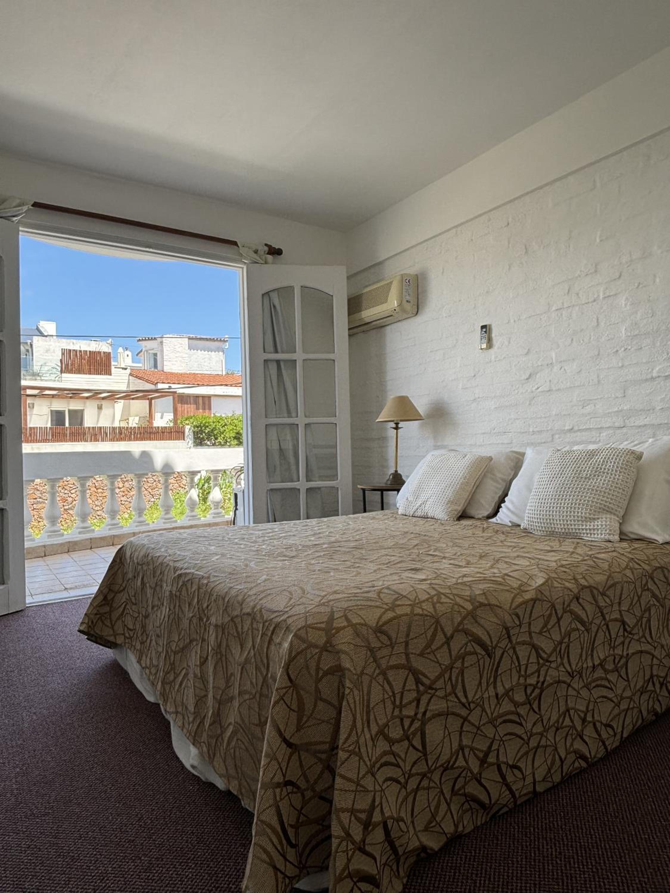 Standard Double Room photo 2