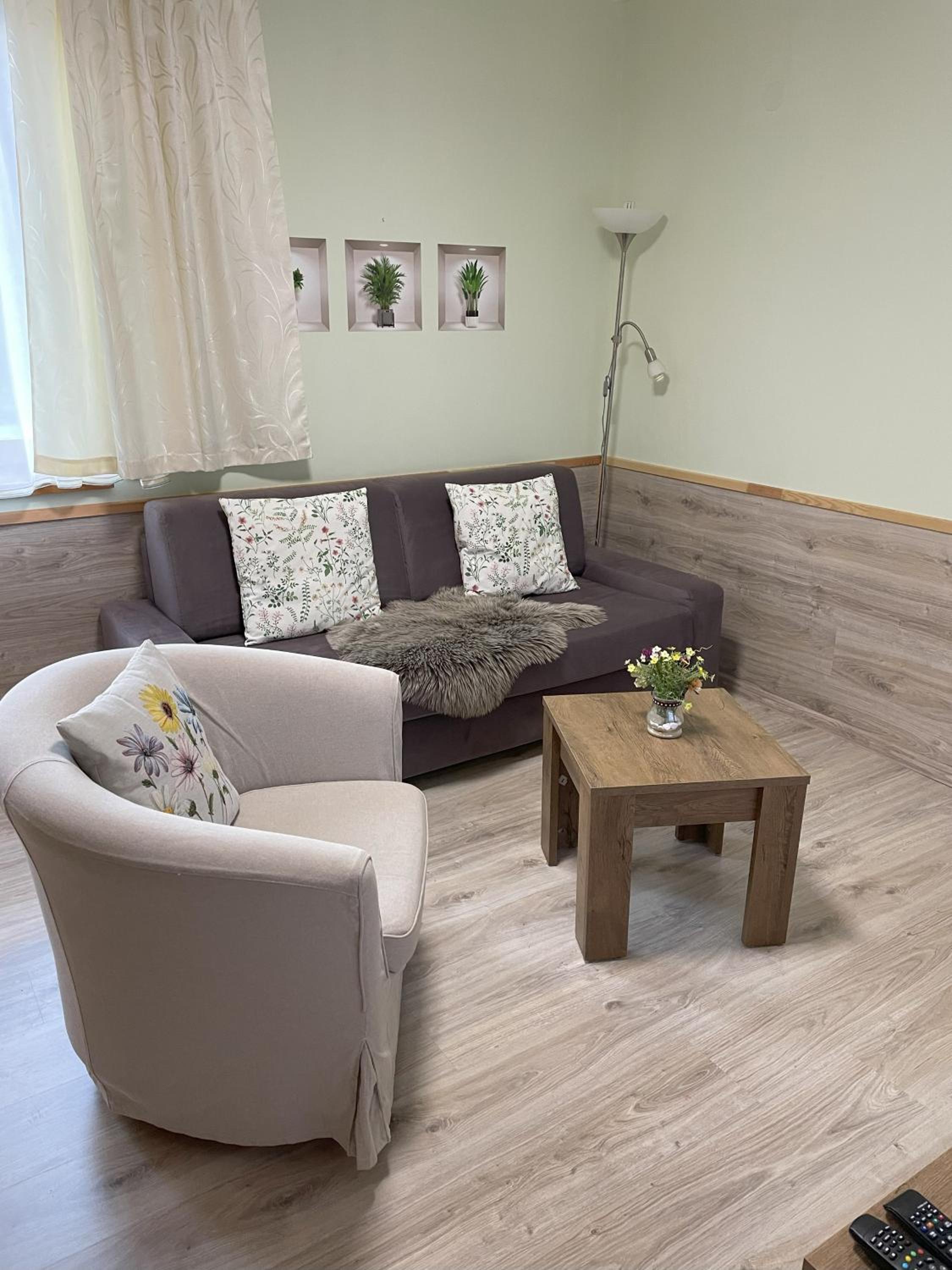 One-Bedroom Suite