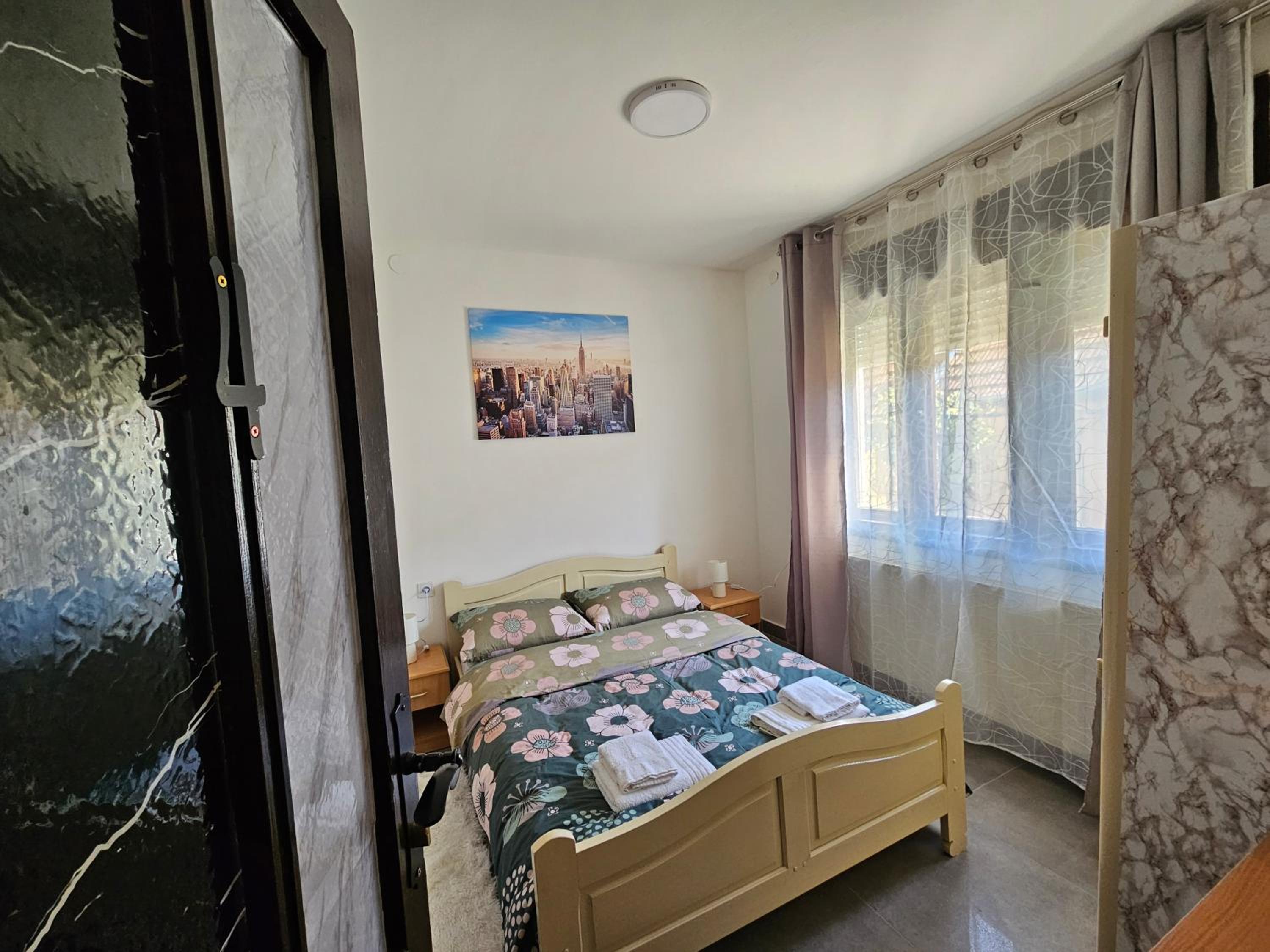 Double Room with Private Bathroom photo 1