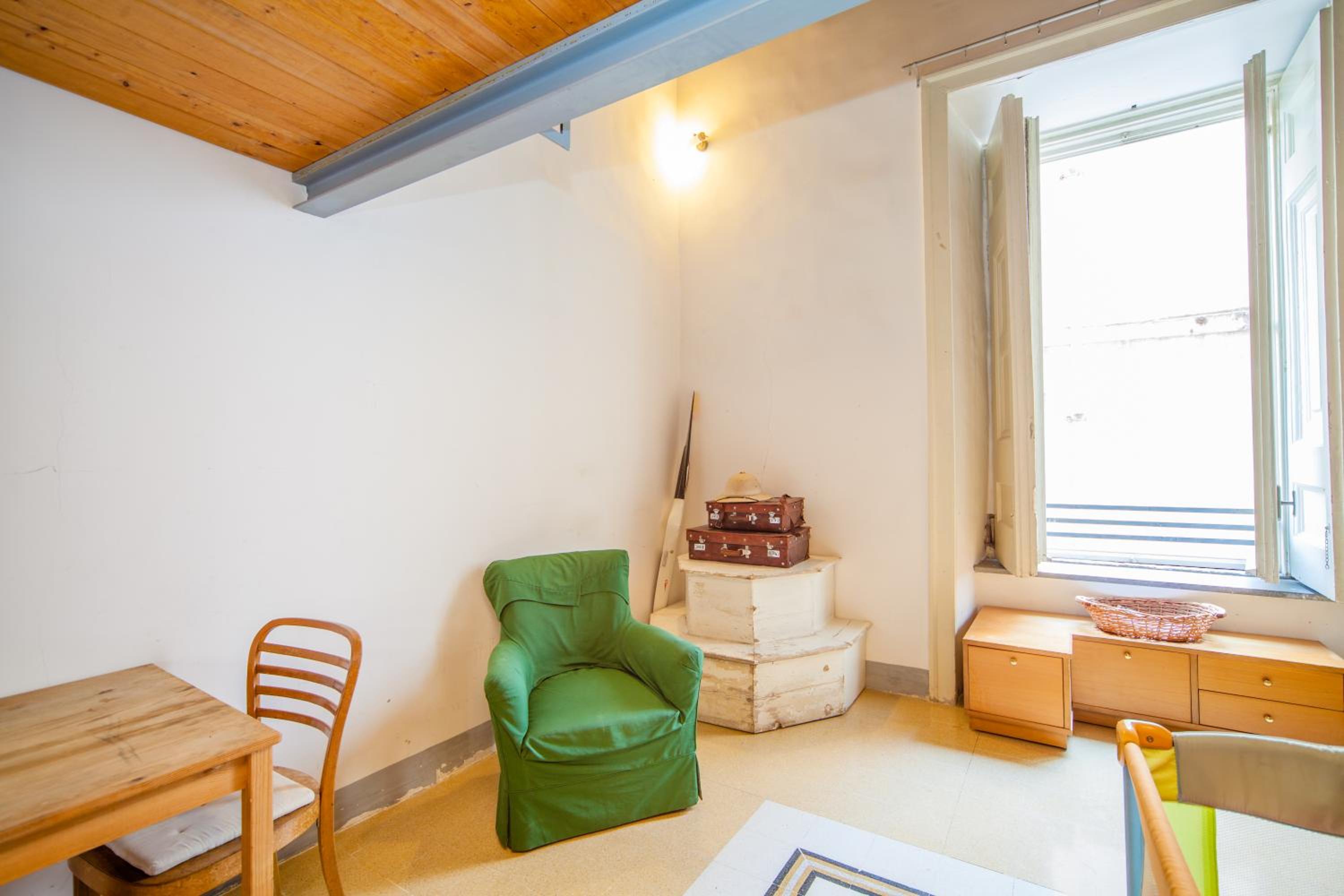 Double Room with Shared Bathroom