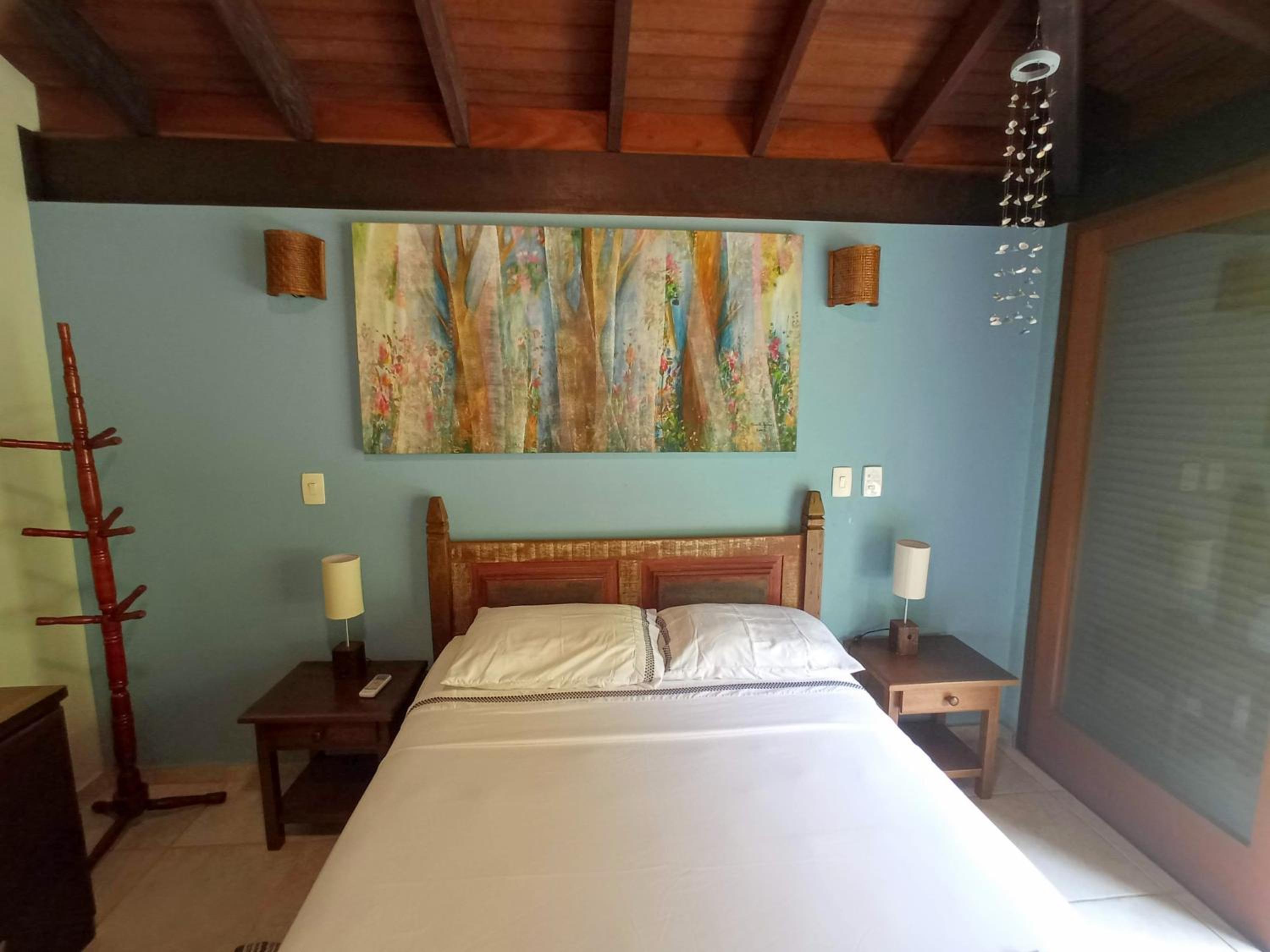 One-Bedroom Suite photo 1