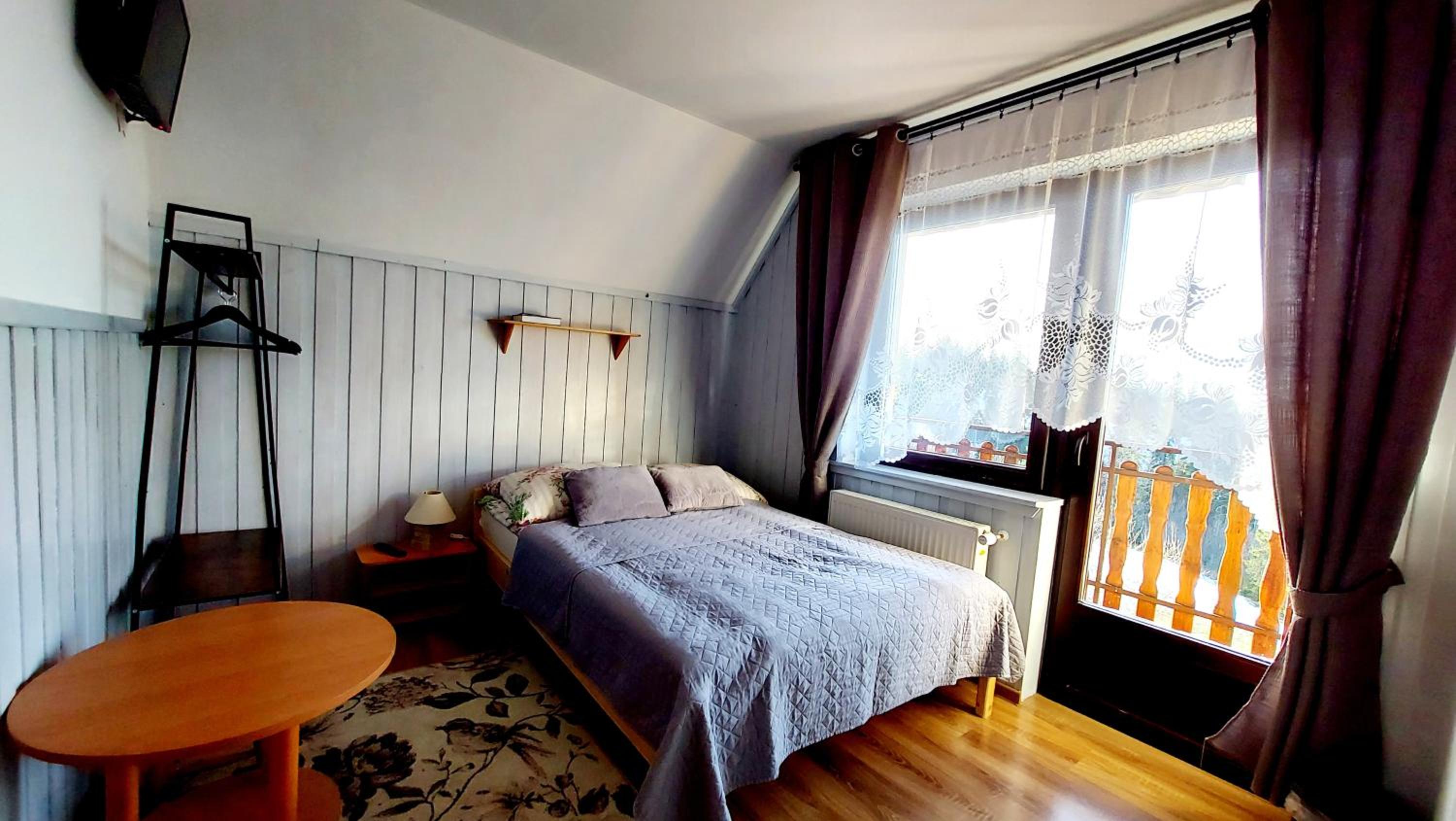 Double Room with Shared Bathroom