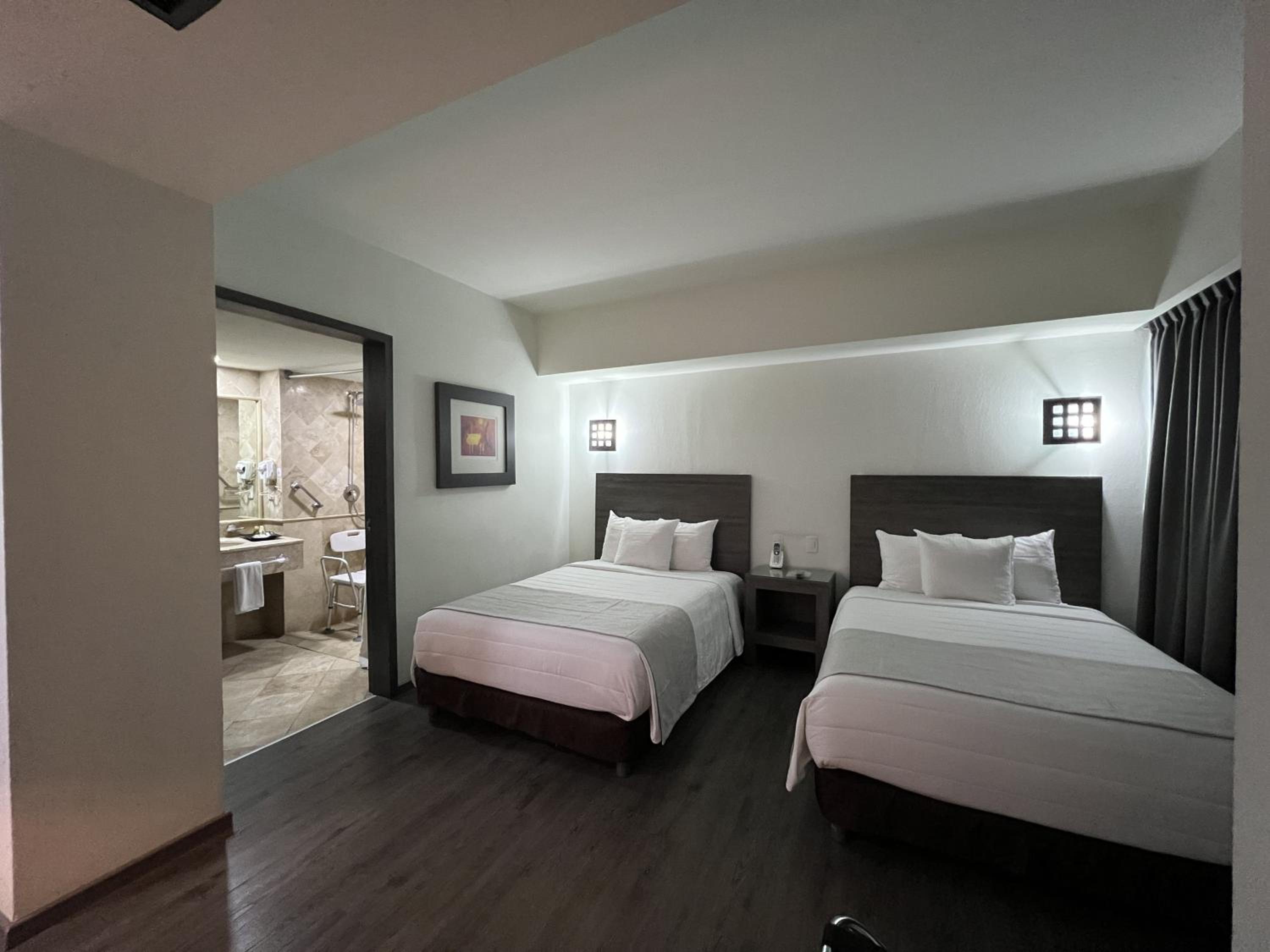 Double Room - Disability Access - Photo 14