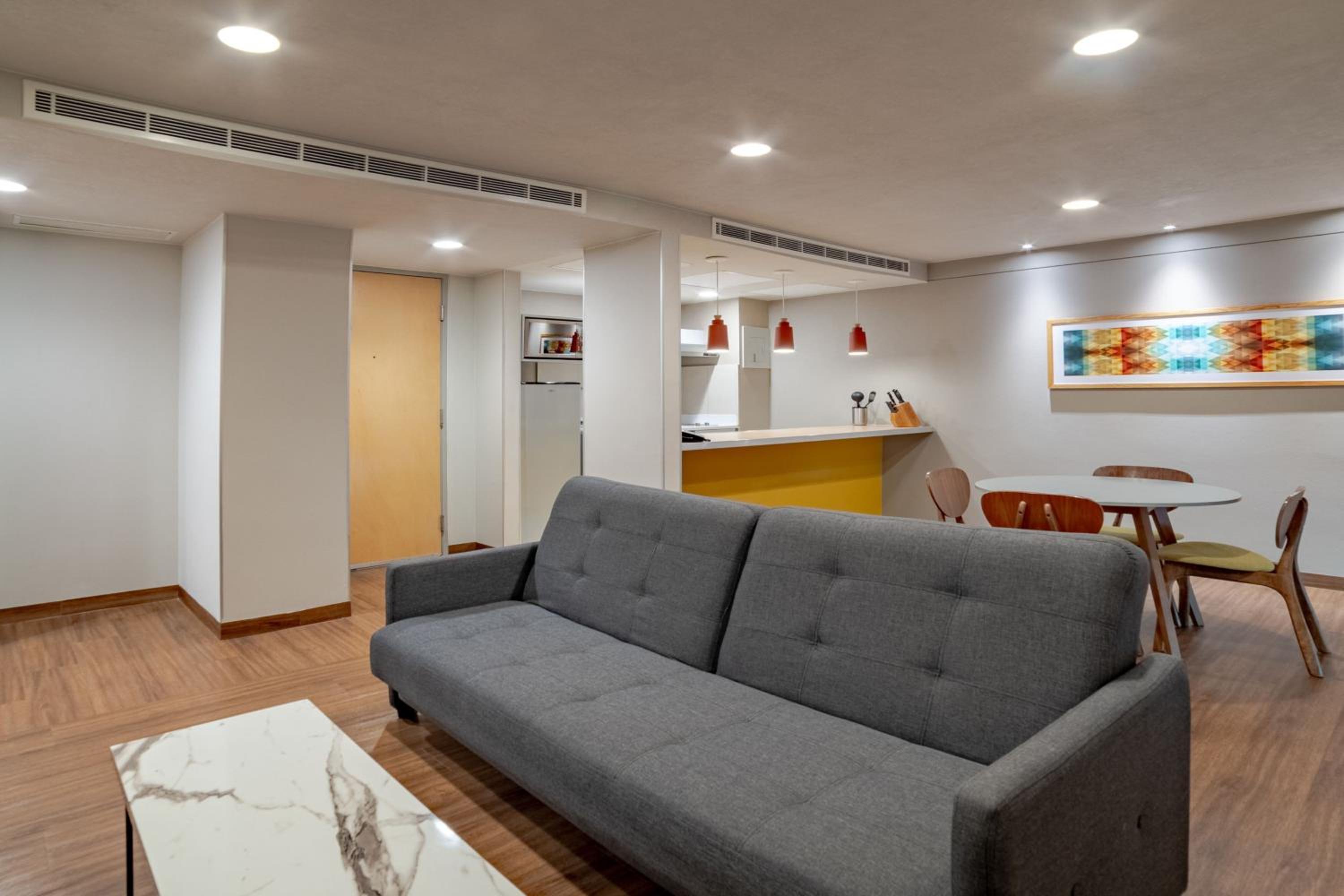 One-Bedroom Suite with King or Twin Bed and Sofa Bed - Photo 1