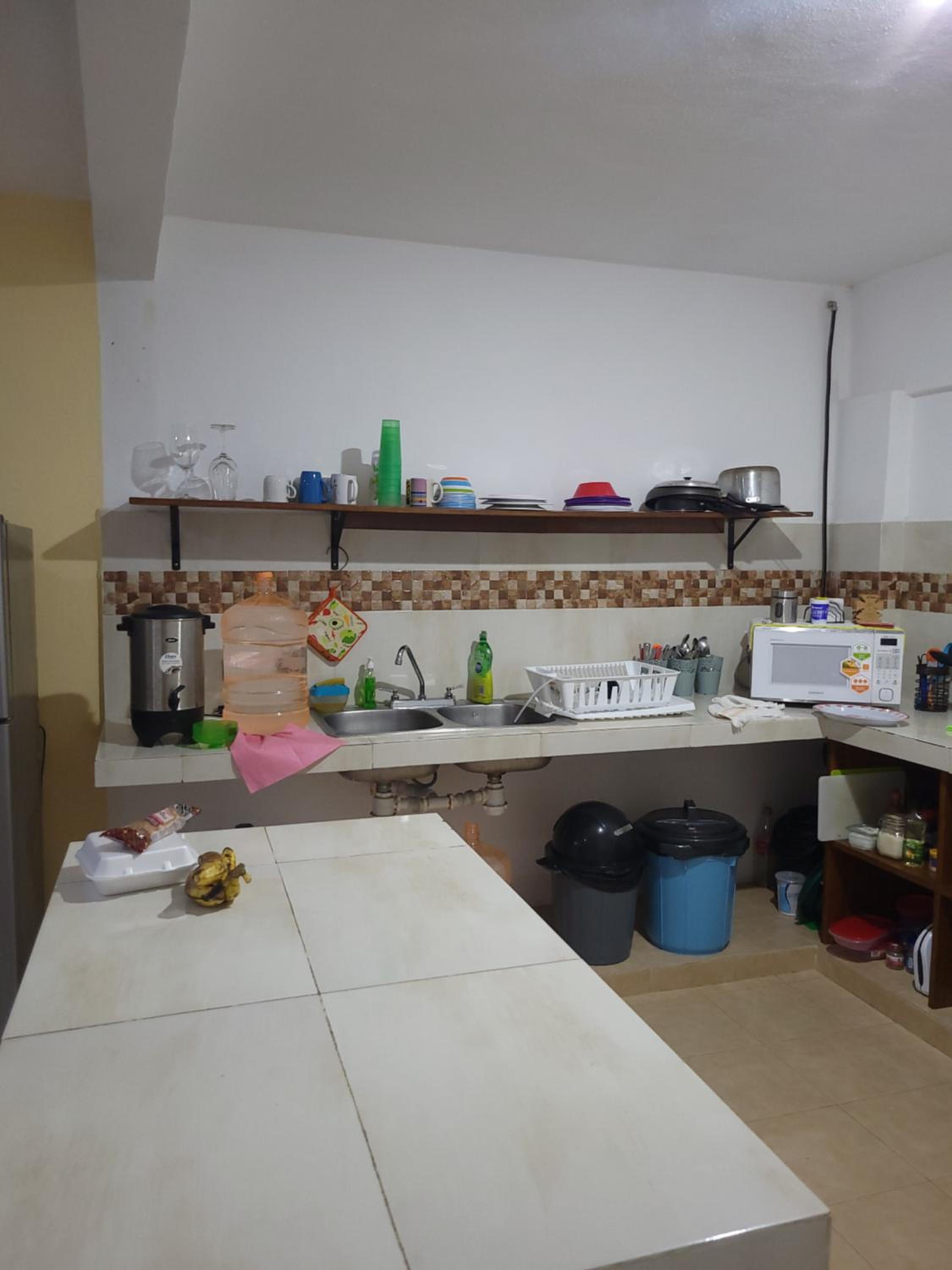 Twin Room with Private Bathroom - Photo 2