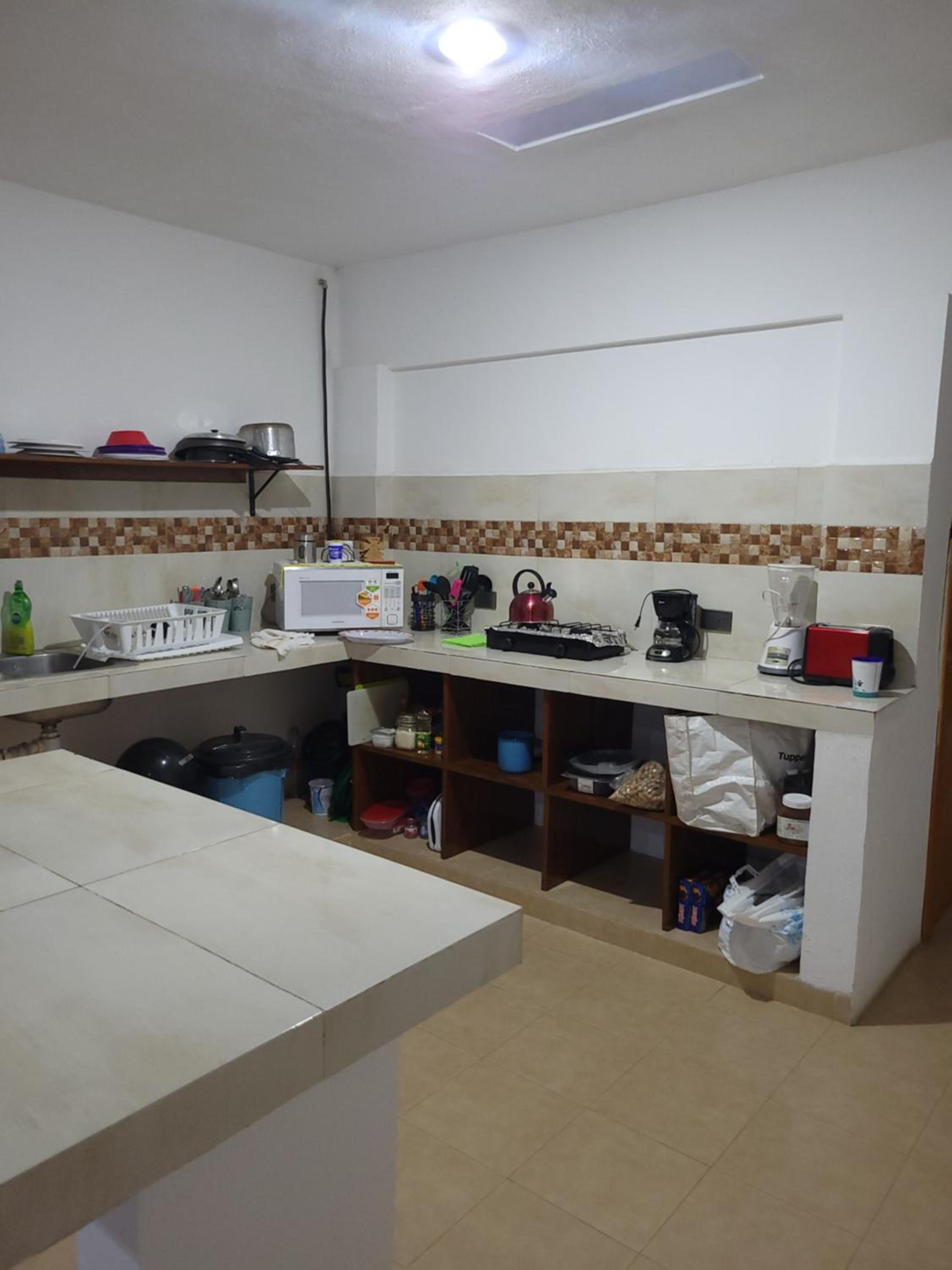 Twin Room with Private Bathroom - Photo 4