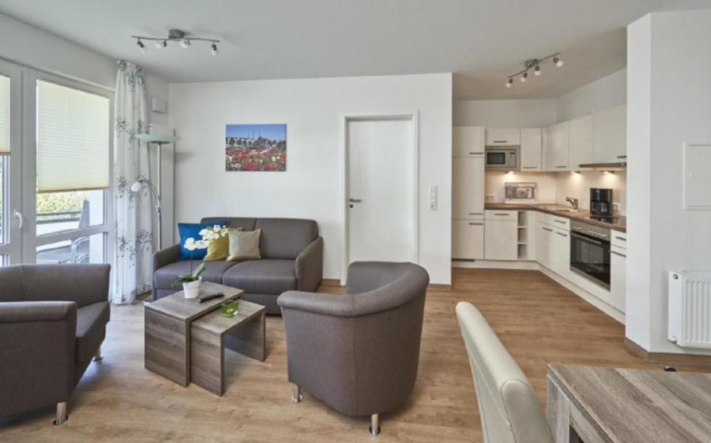 Apartment photo 3