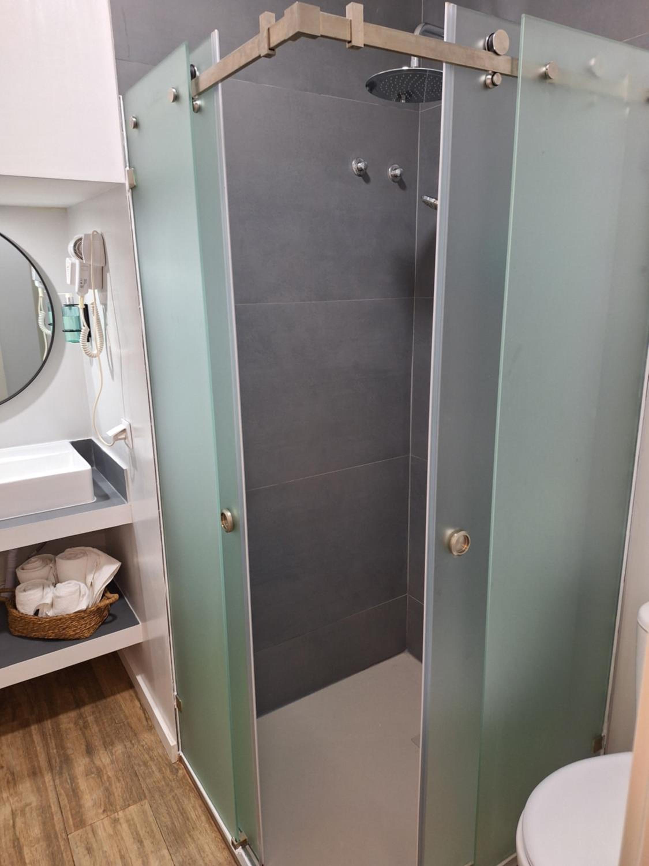 Triple Room - Photo 2