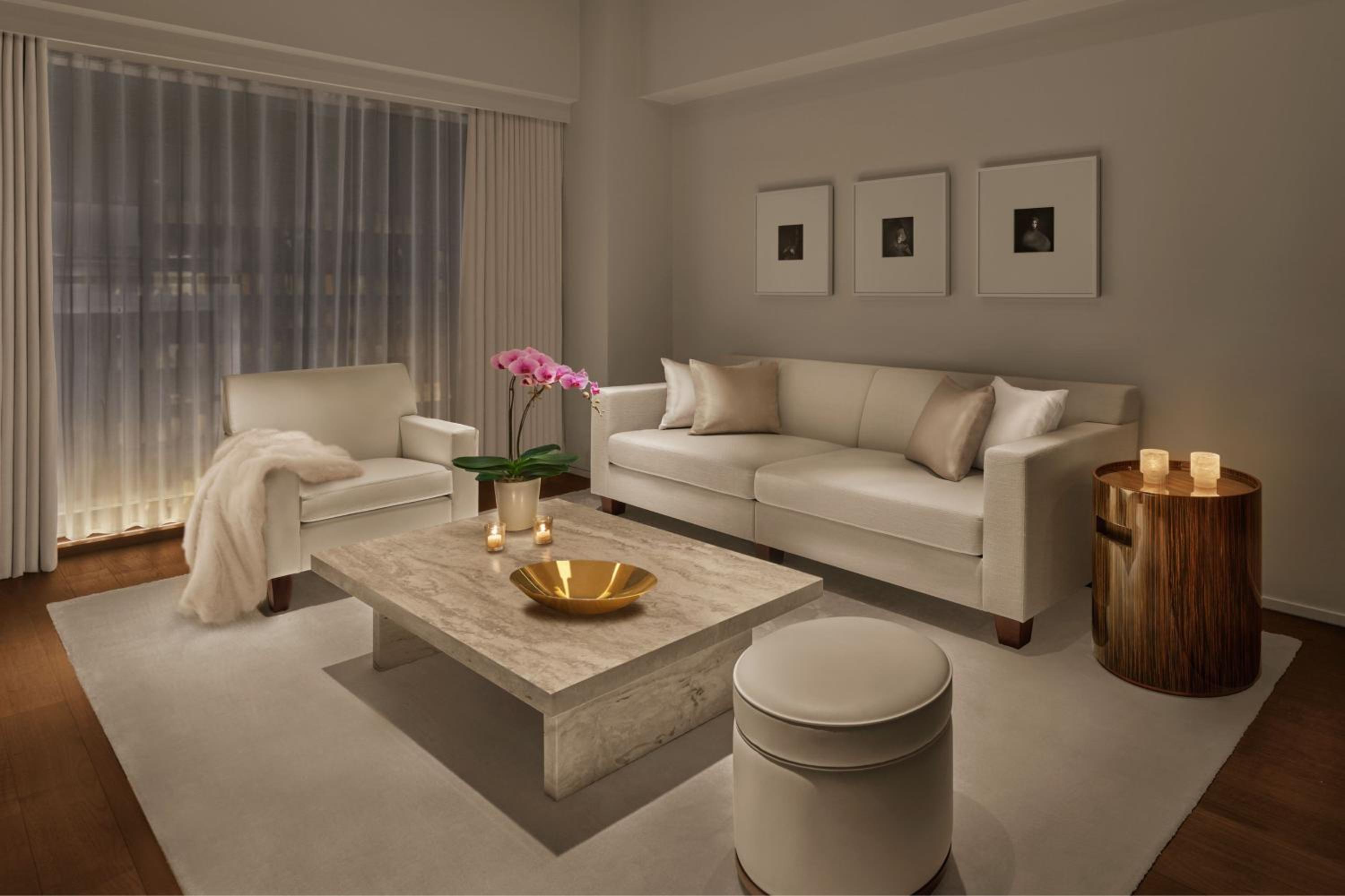 Premiere One-Bedroom King Suite with City View