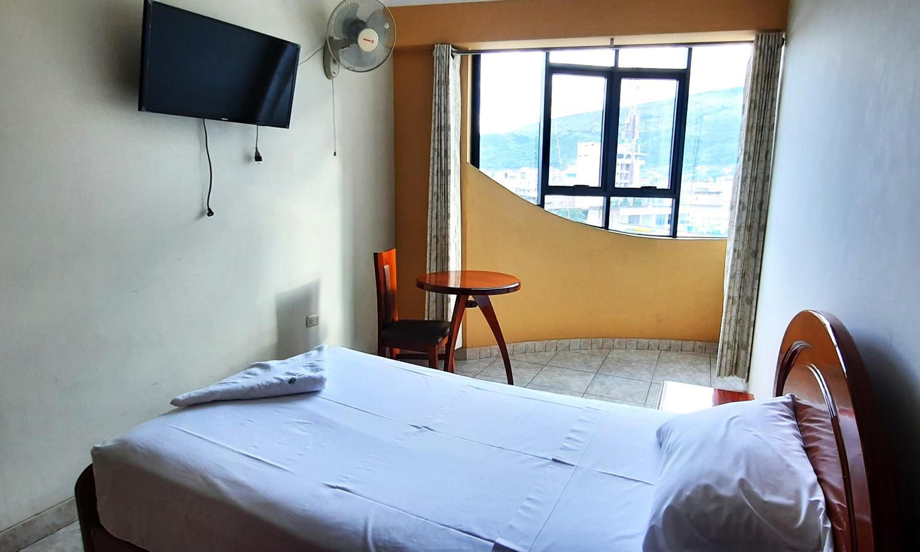 Single Room photo 3
