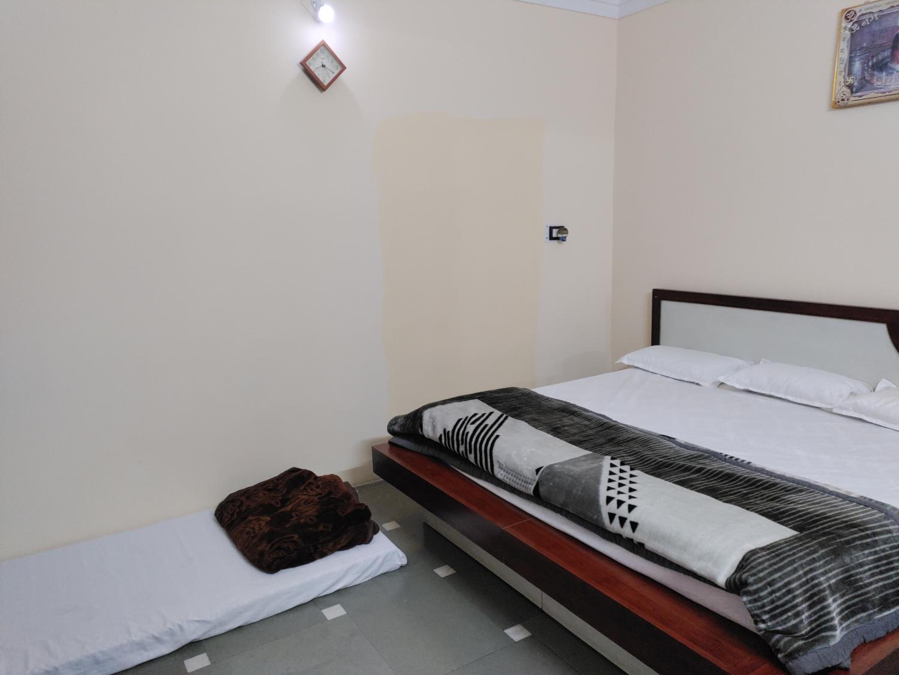 Deluxe Room (2 Adults + 1 Child) photo 3
