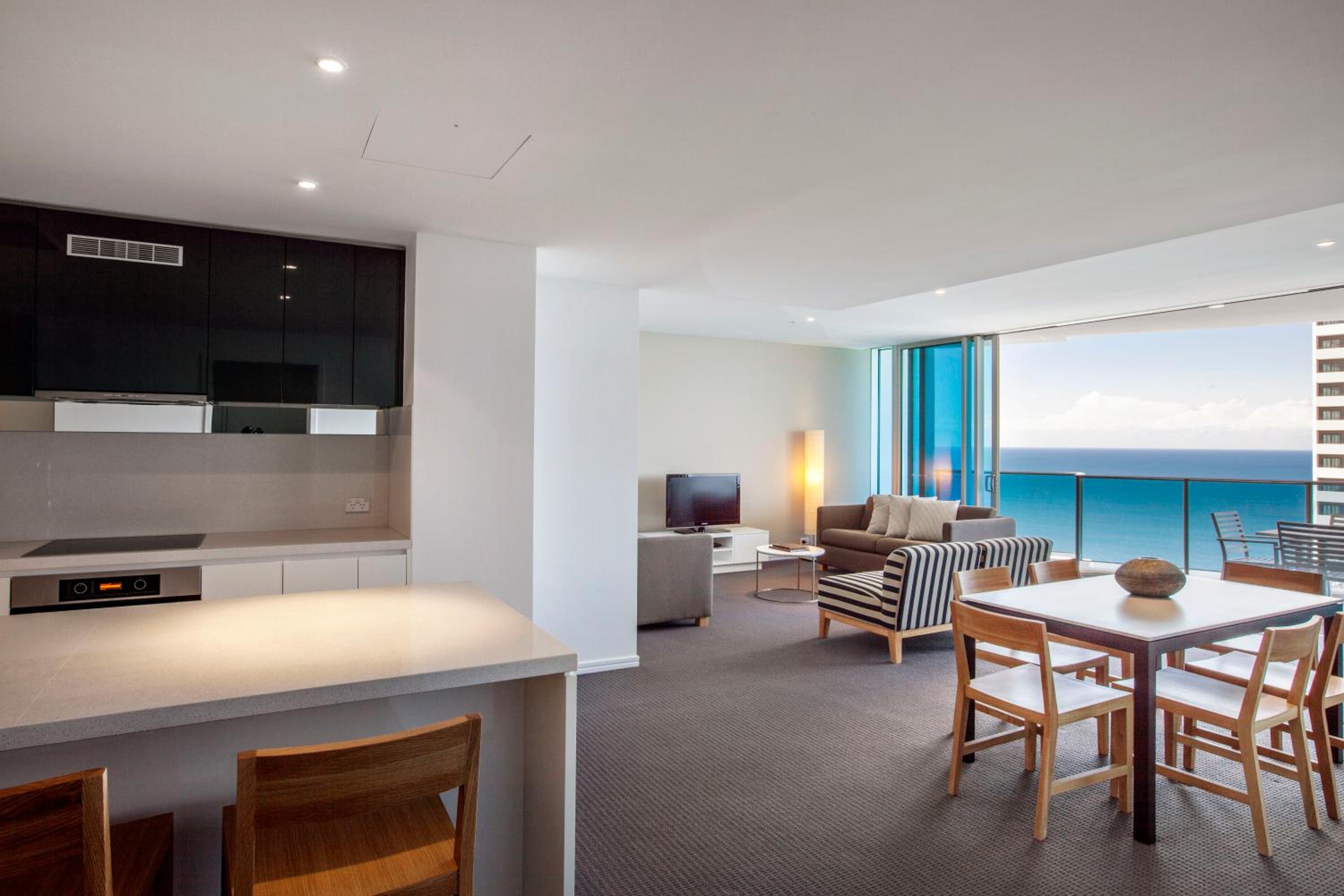 Three-Bedroom Residence Room with Ocean View - Photo 5