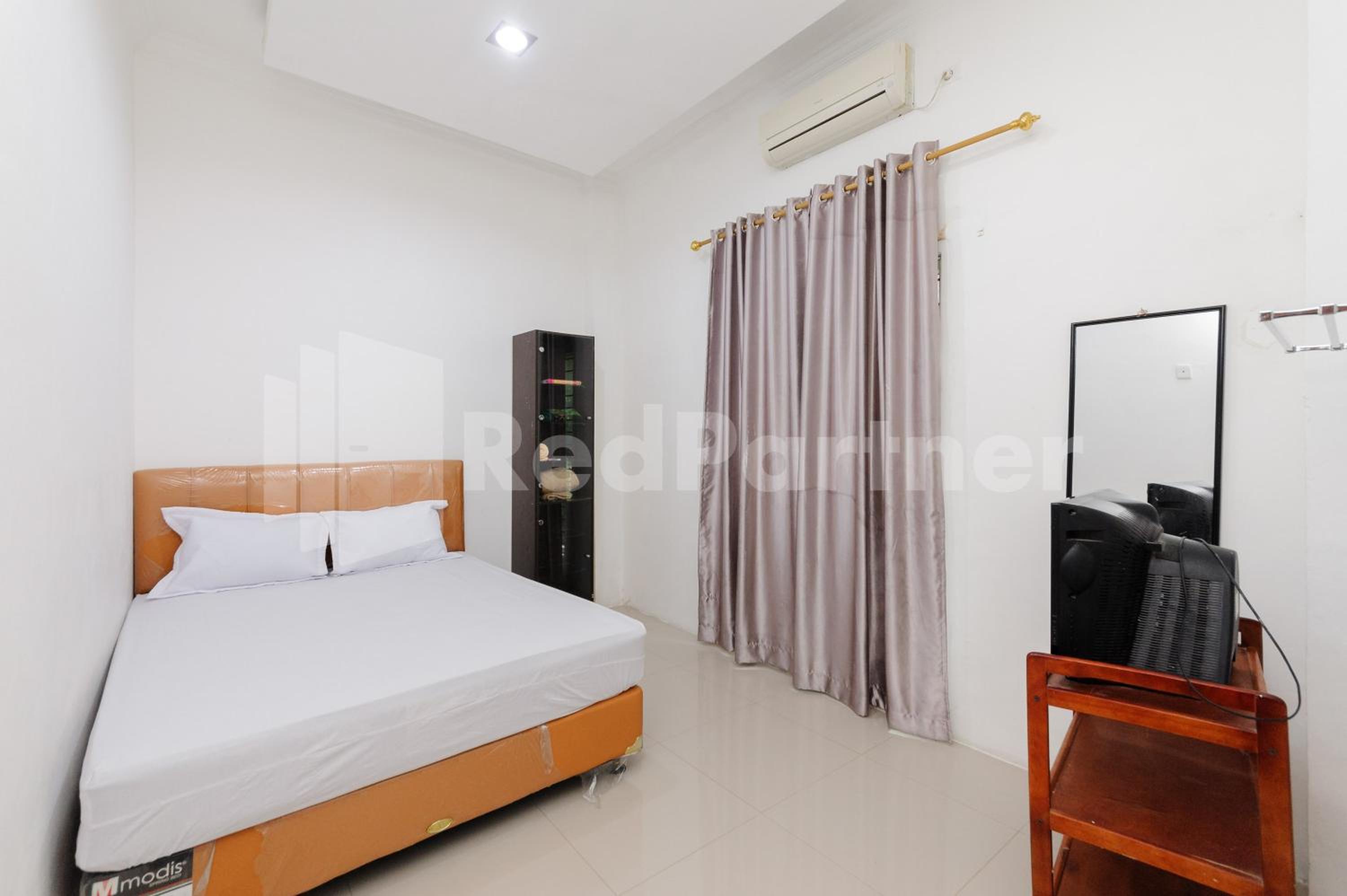 Deluxe Room - Photo 2
