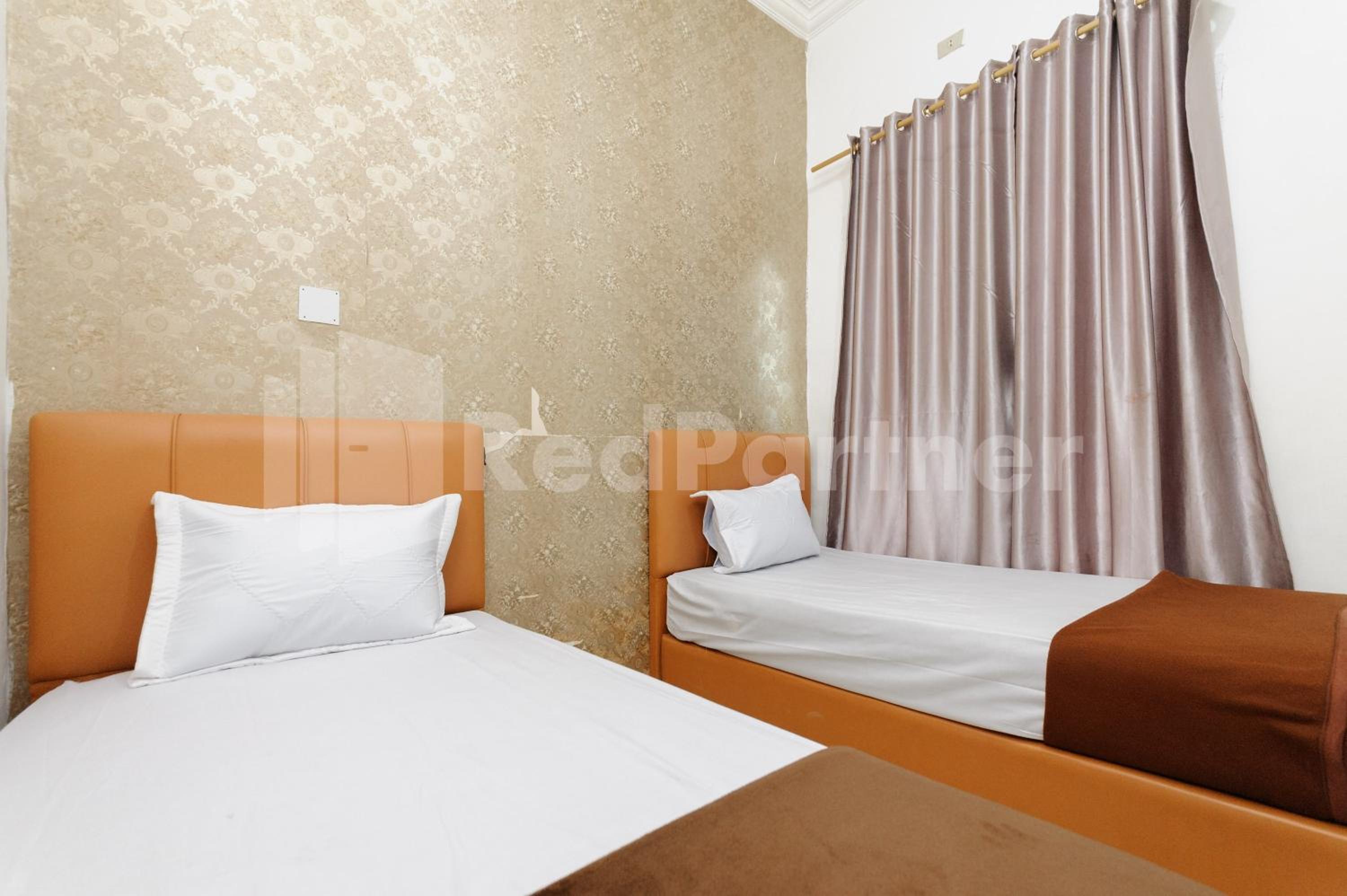 Deluxe Twin Room - Photo 4