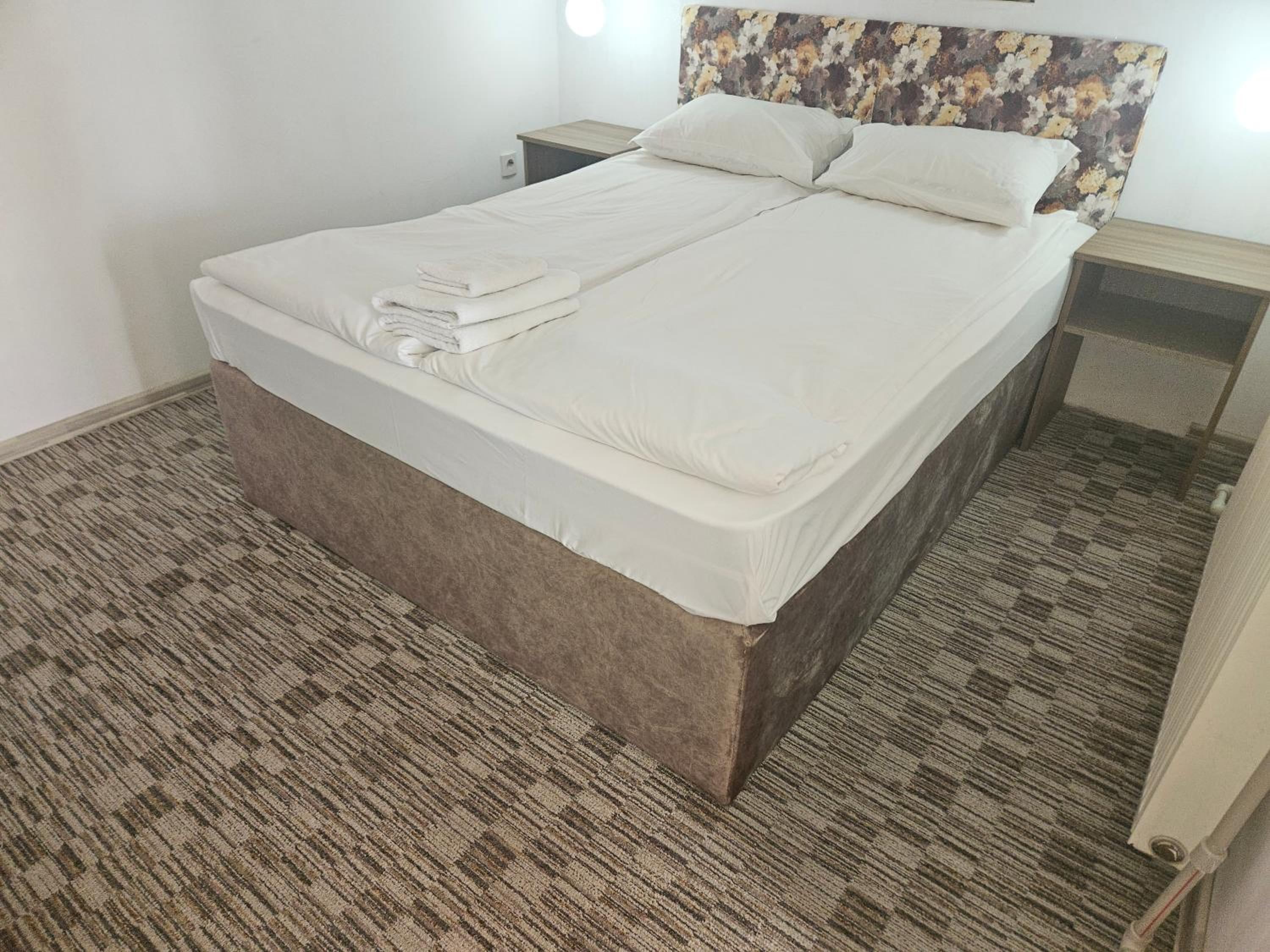 Family Suite with Panoramic View (No Balcony) photo 3