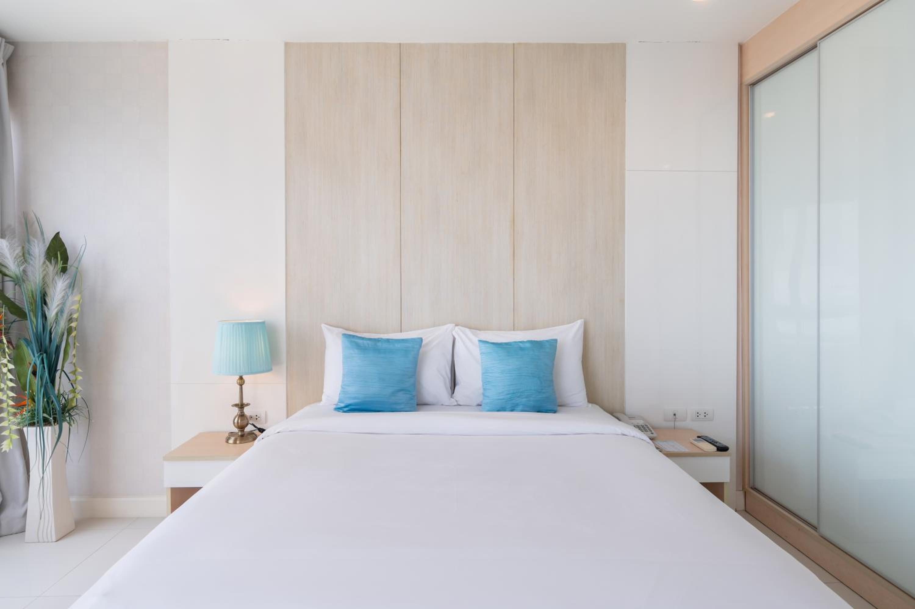 Standard Double or Twin Room photo 1