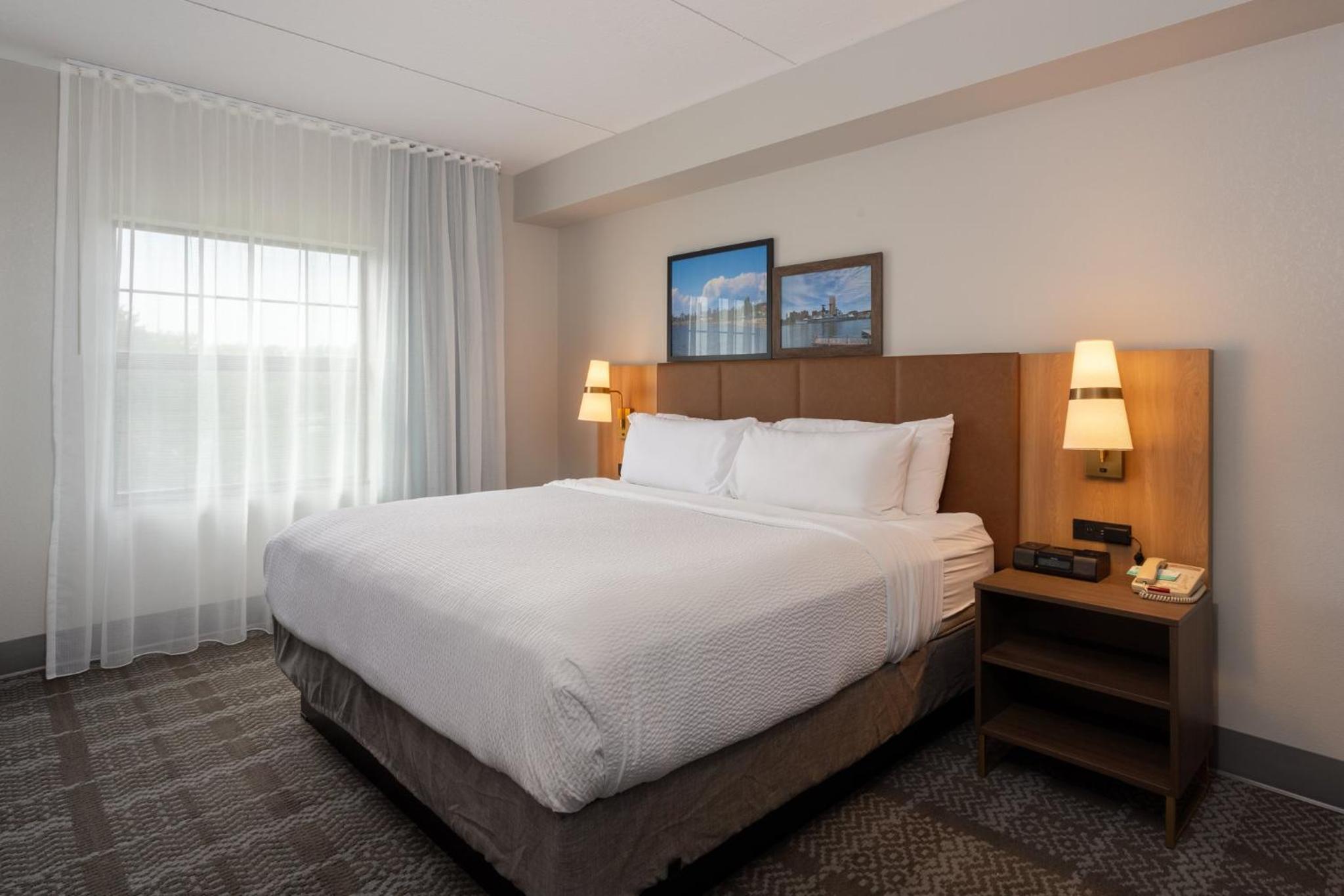 One-Bedroom King Suite - Photo 1