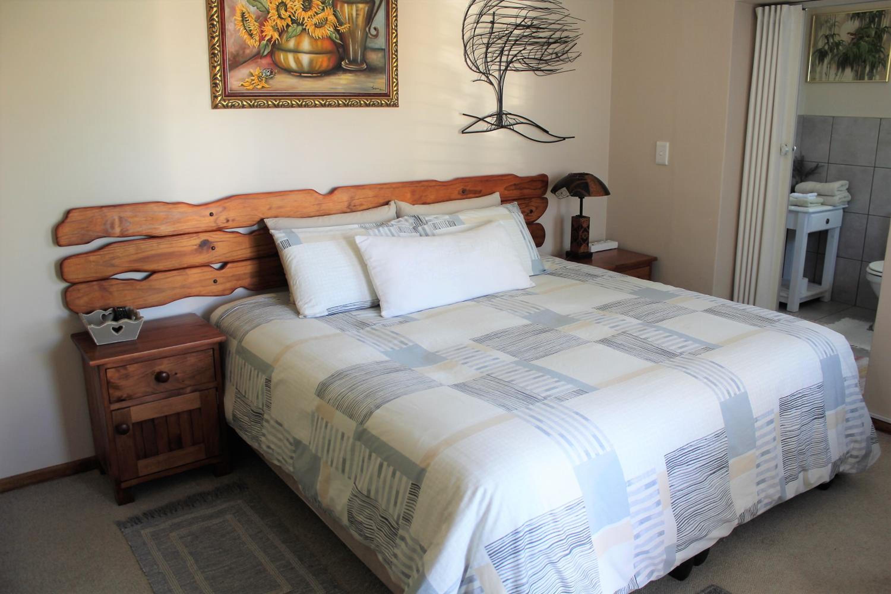King Room with Garden View - Photo 1