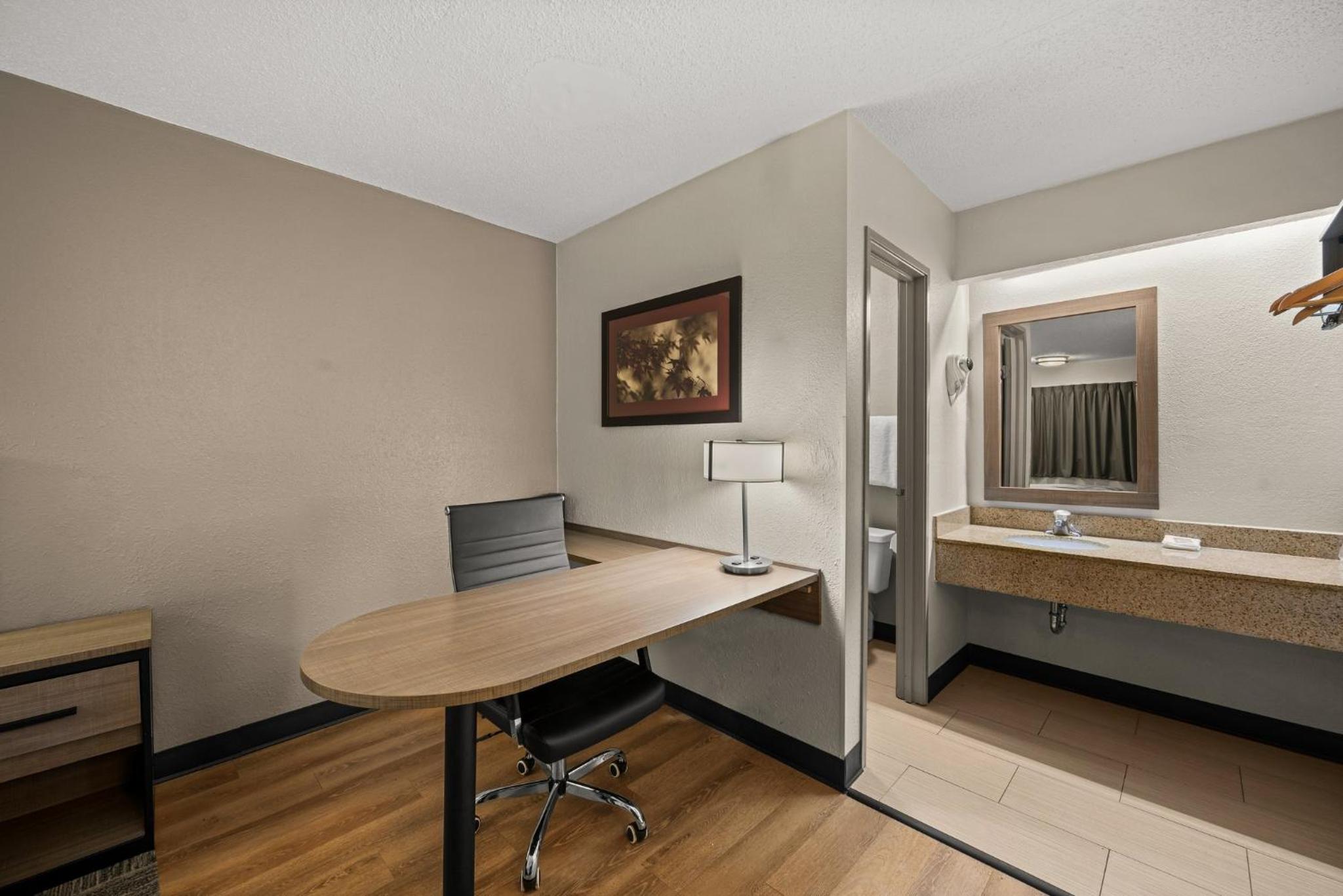 Superior King Room Non-Smoking - Photo 2