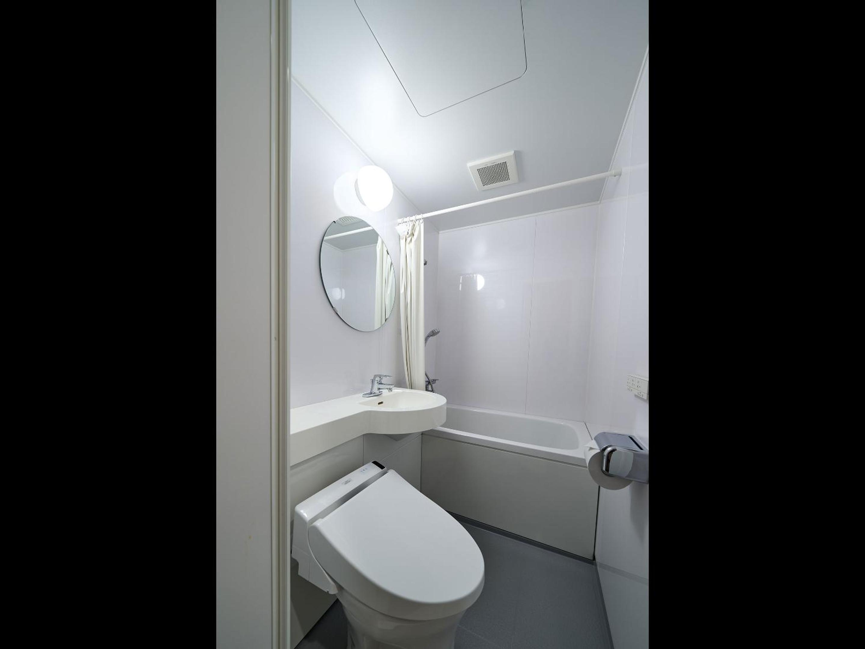 Family Room with Private Bathroom photo 3