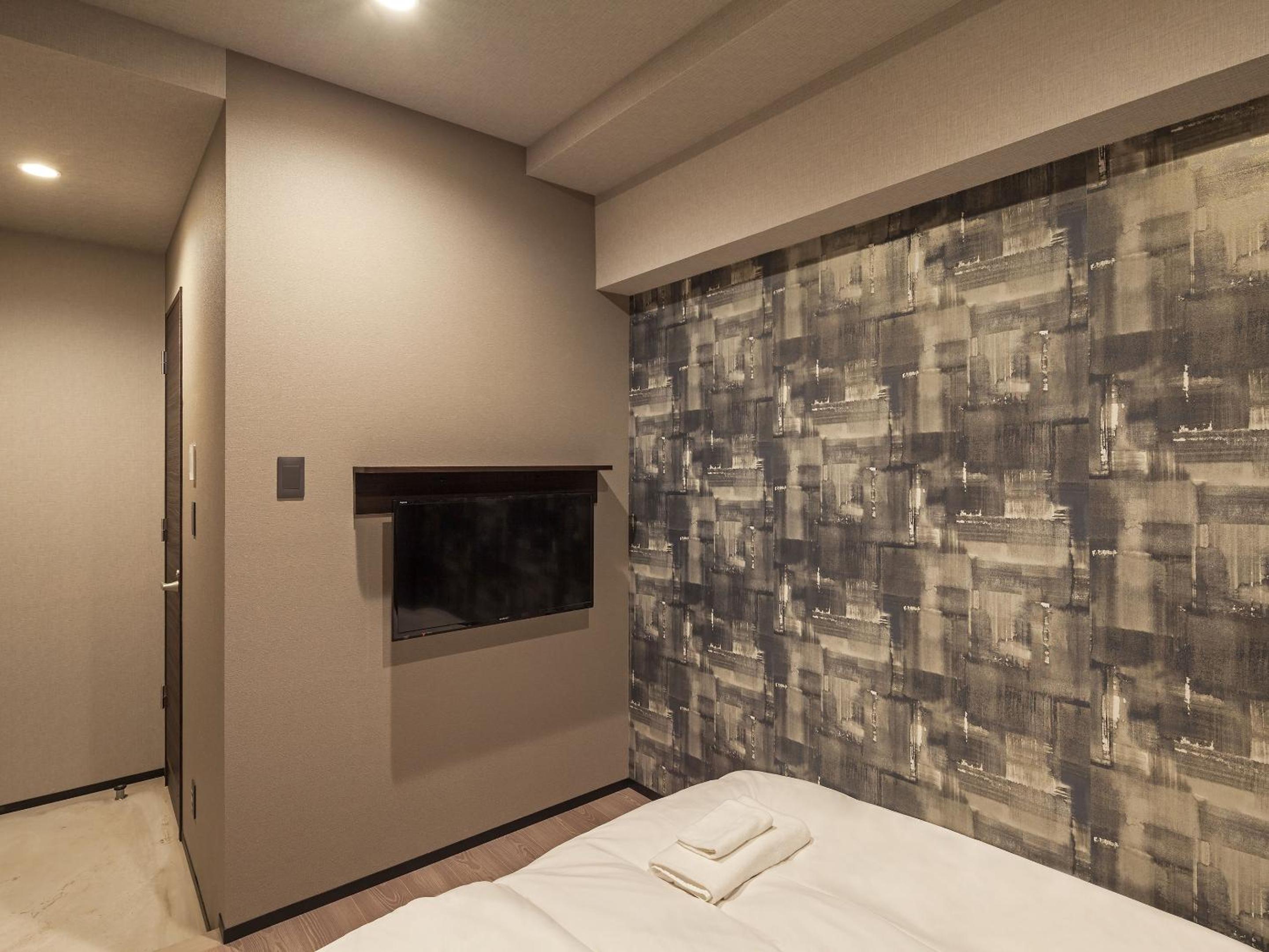 Twin Room with Private Bathroom photo 1