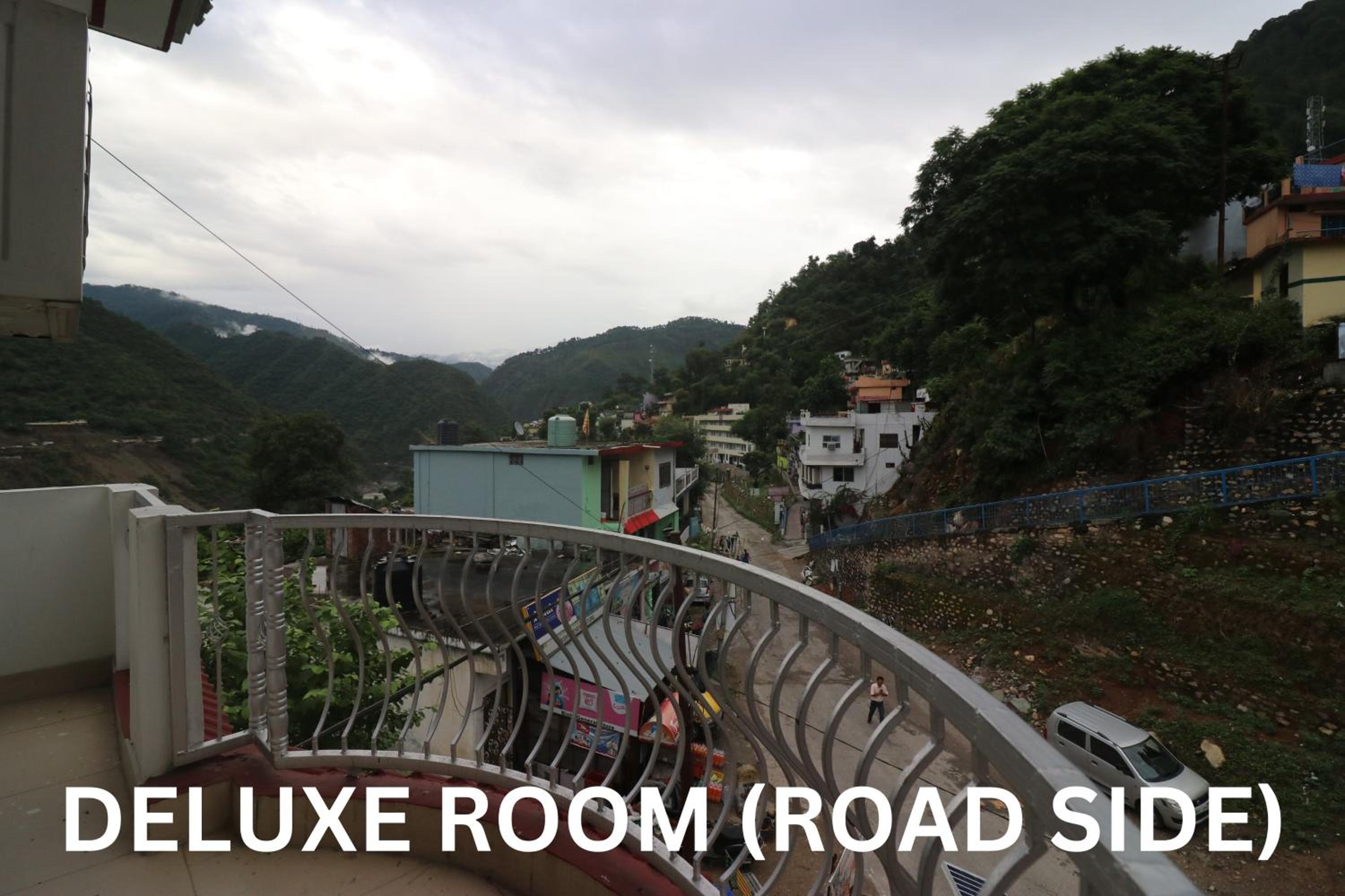 Deluxe Double Room photo 3