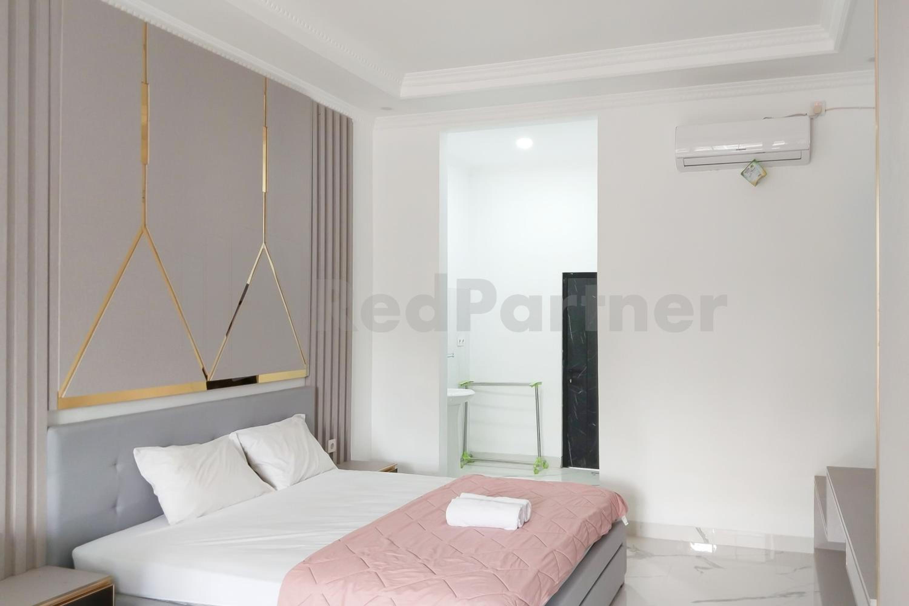 Deluxe Double Room - Photo 4