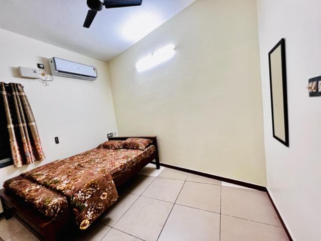 One-Bedroom House photo 2
