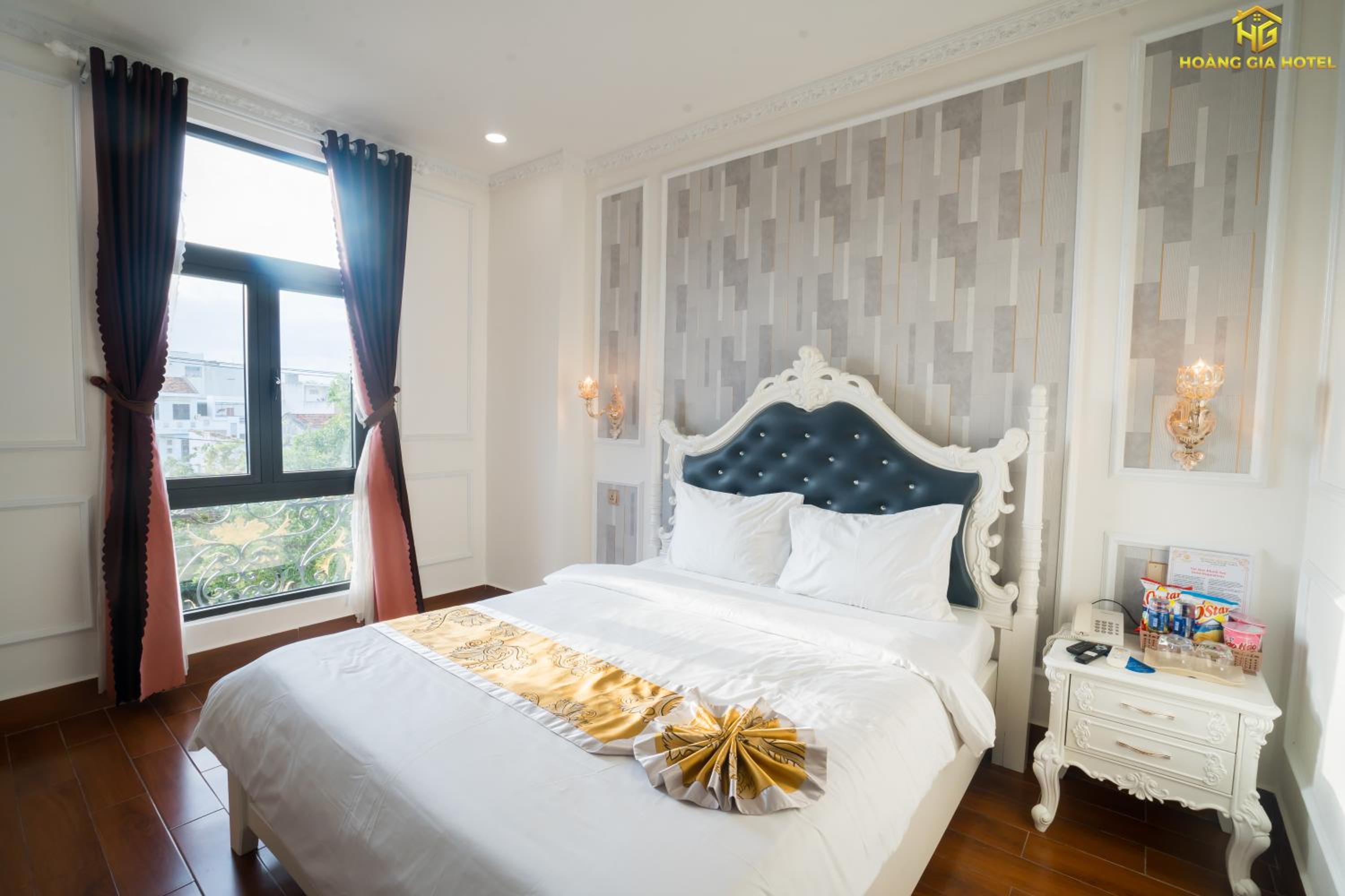 Superior King Room photo 2