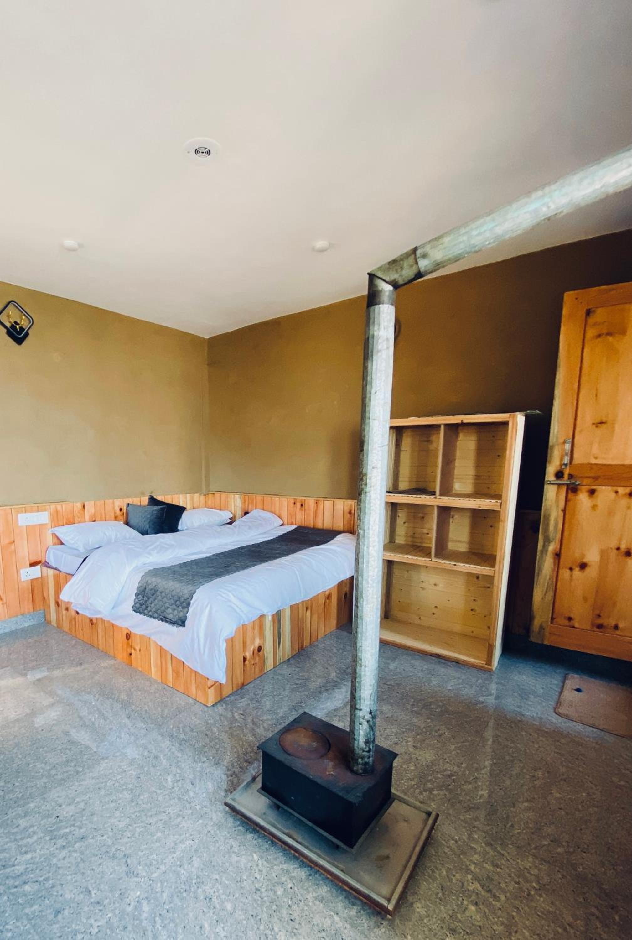 Deluxe Double Room With Balcony