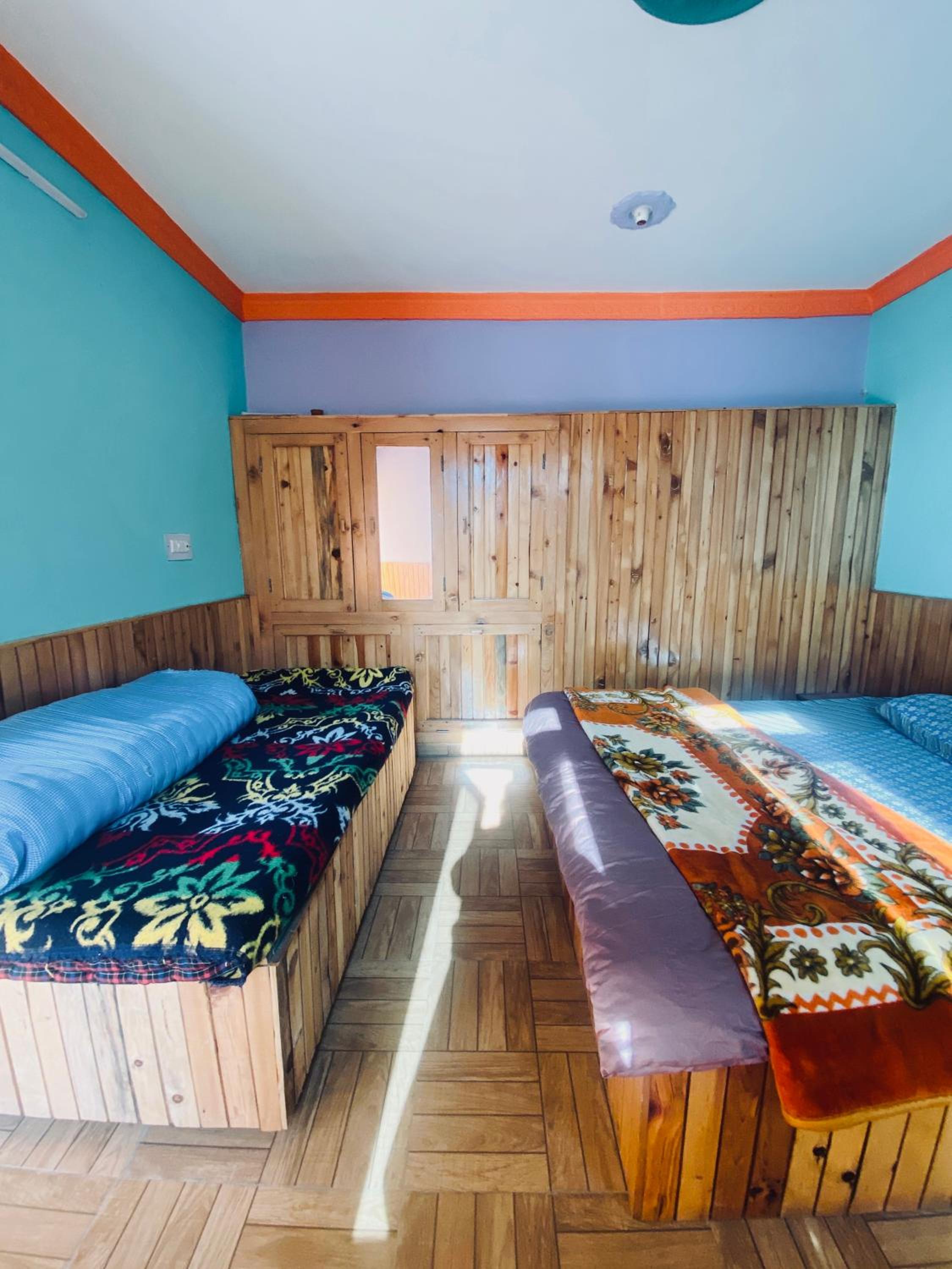 Triple Room With Mountain View