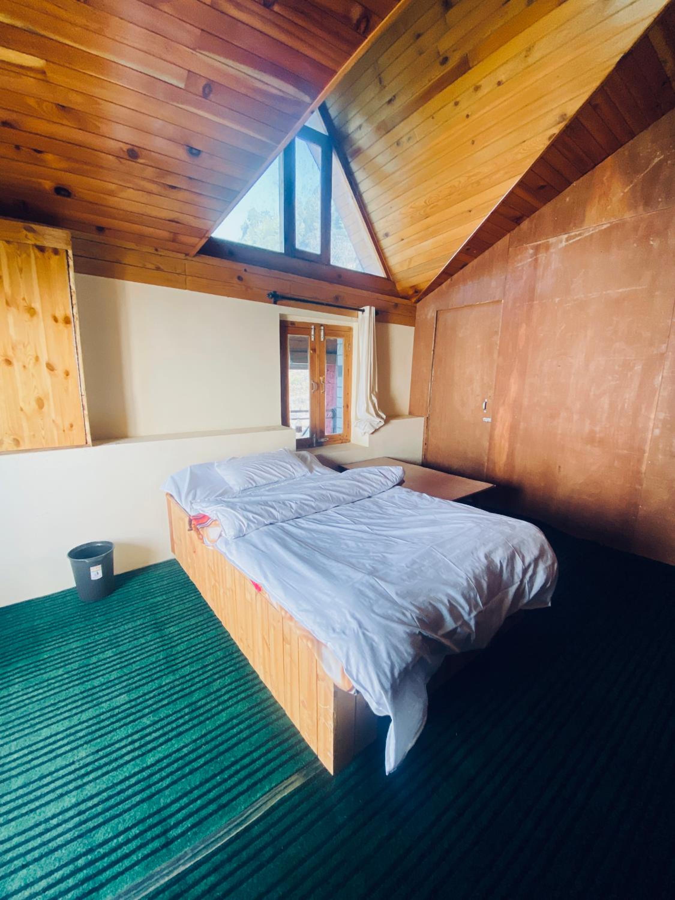 Single Room With Balcony