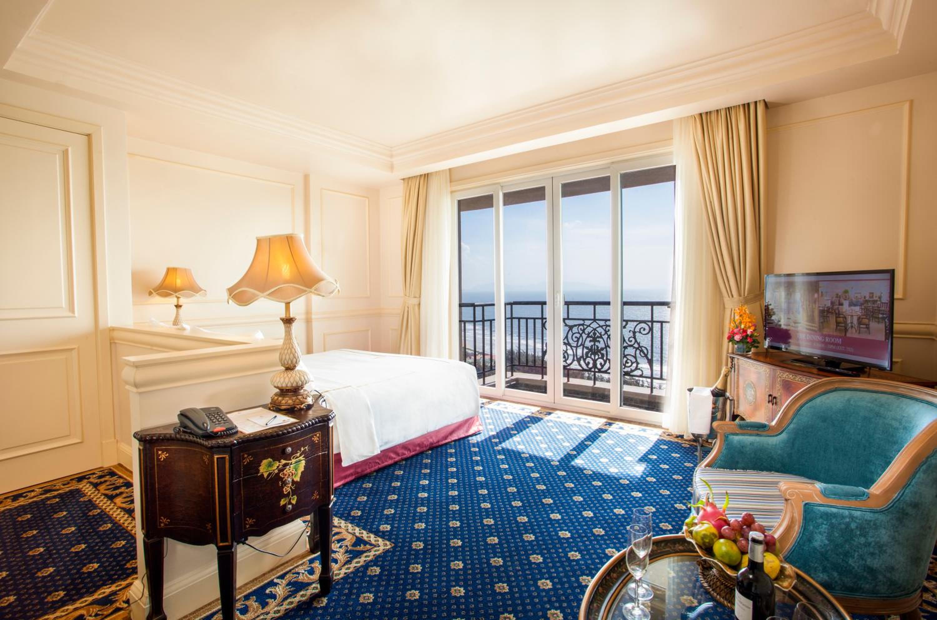 Grand Residence King Oceanview