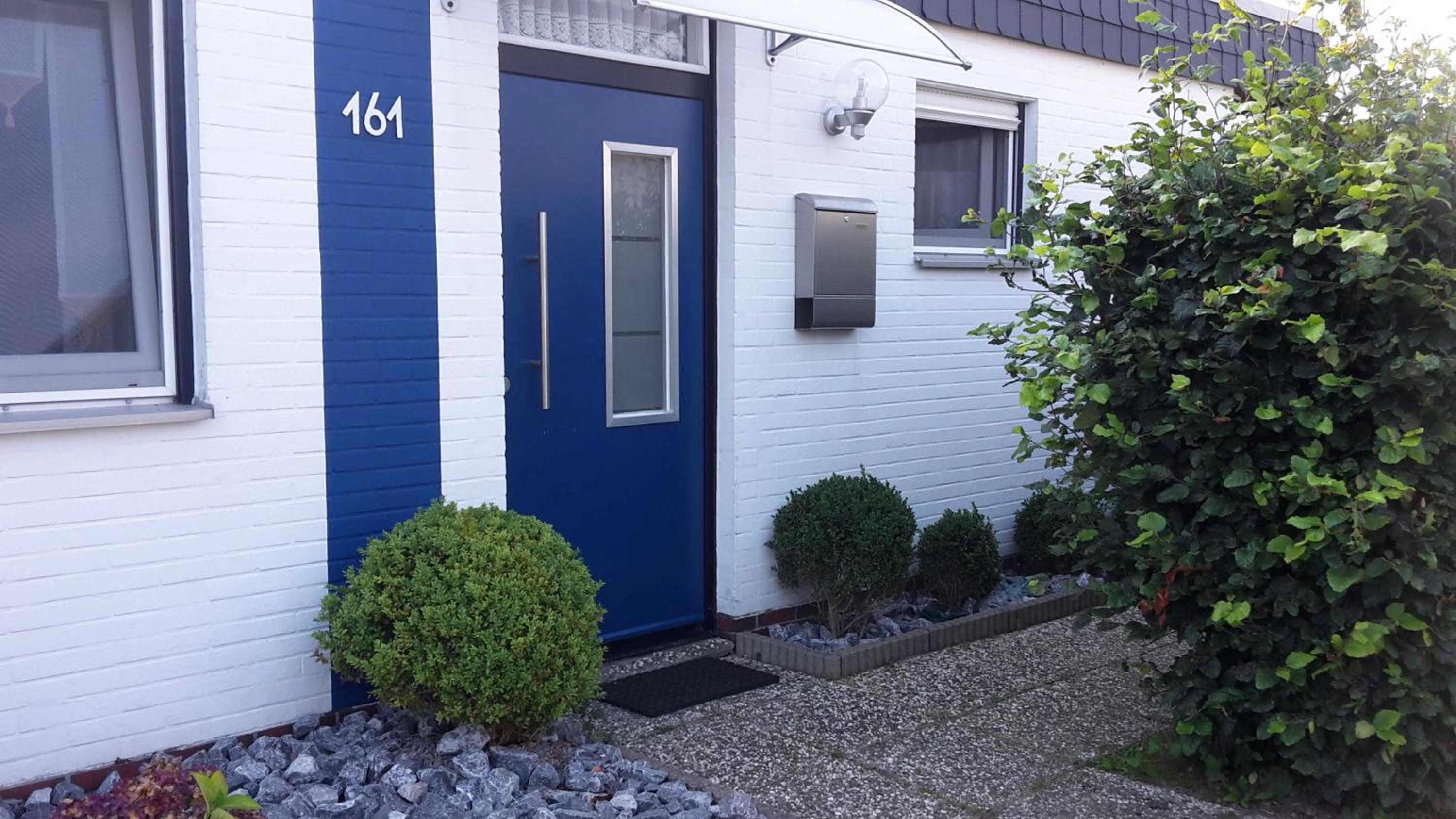 Two-Bedroom House photo 2
