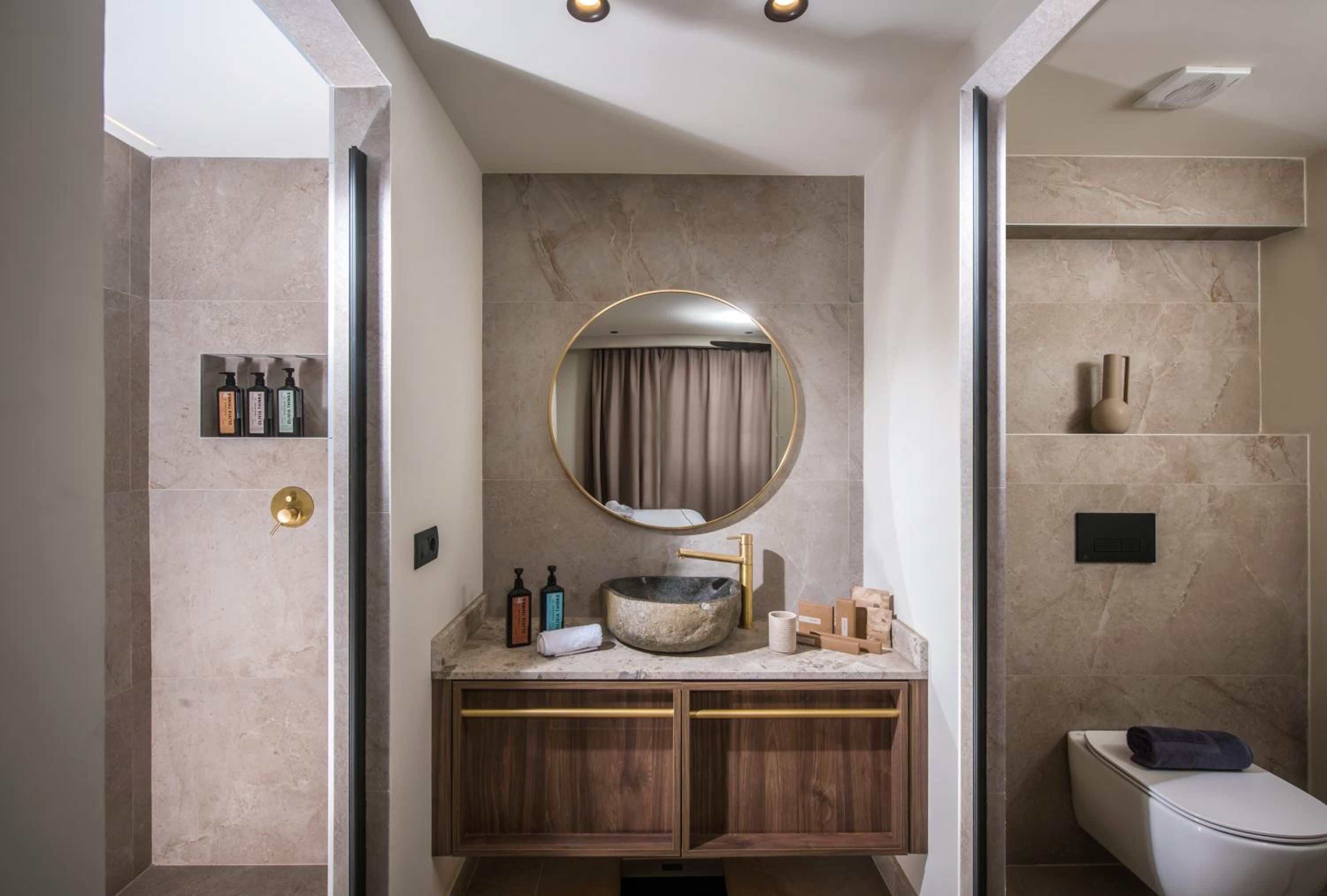 Junior Suite With Private Pool - Photo 2