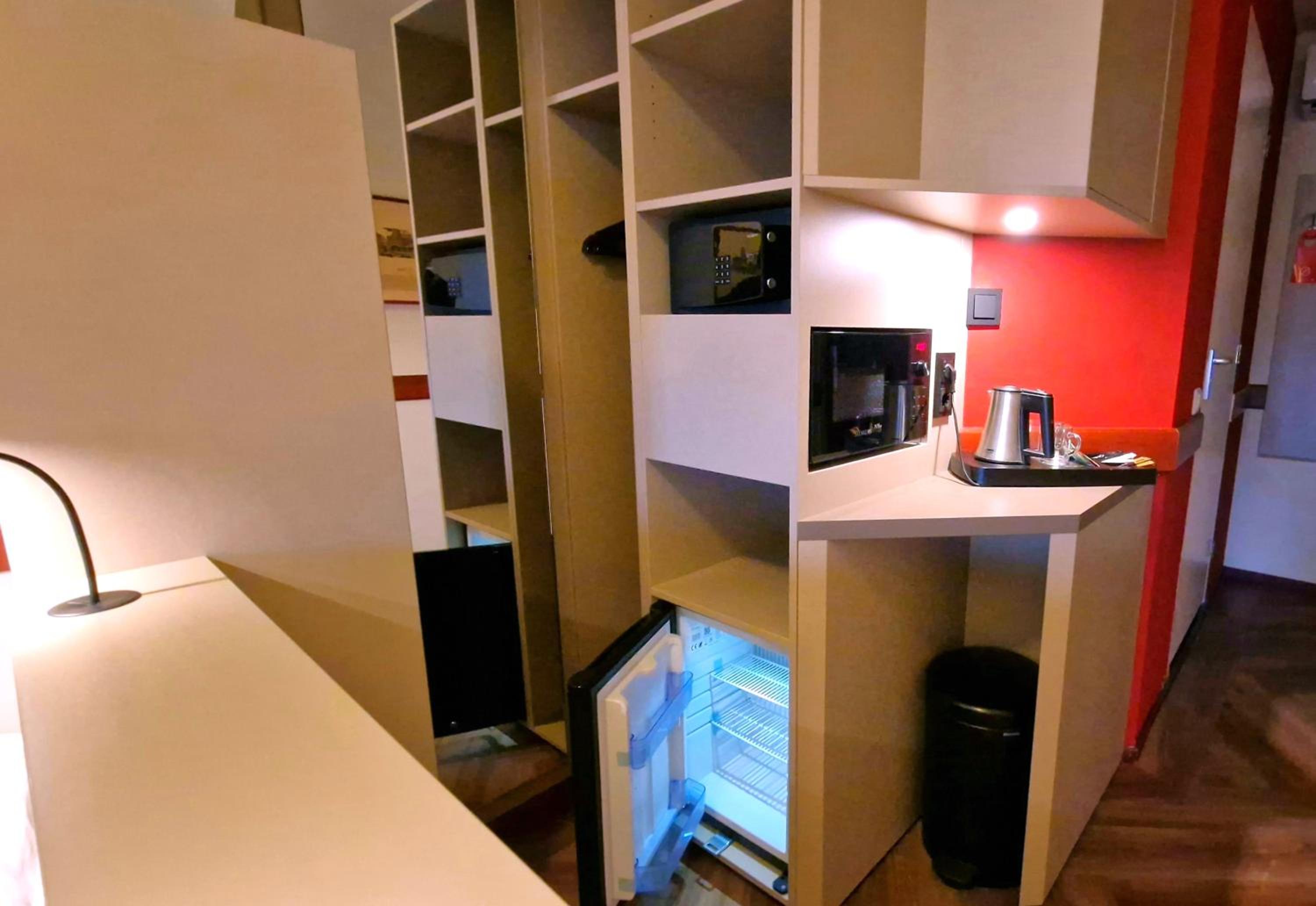 First Class Room
